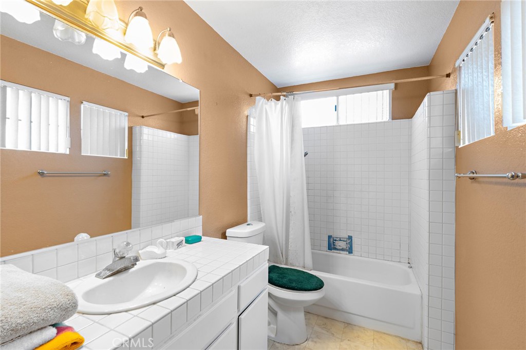 25616 Sierra Bello Court