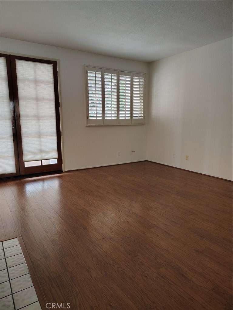 438 E Bougainvillea Lane