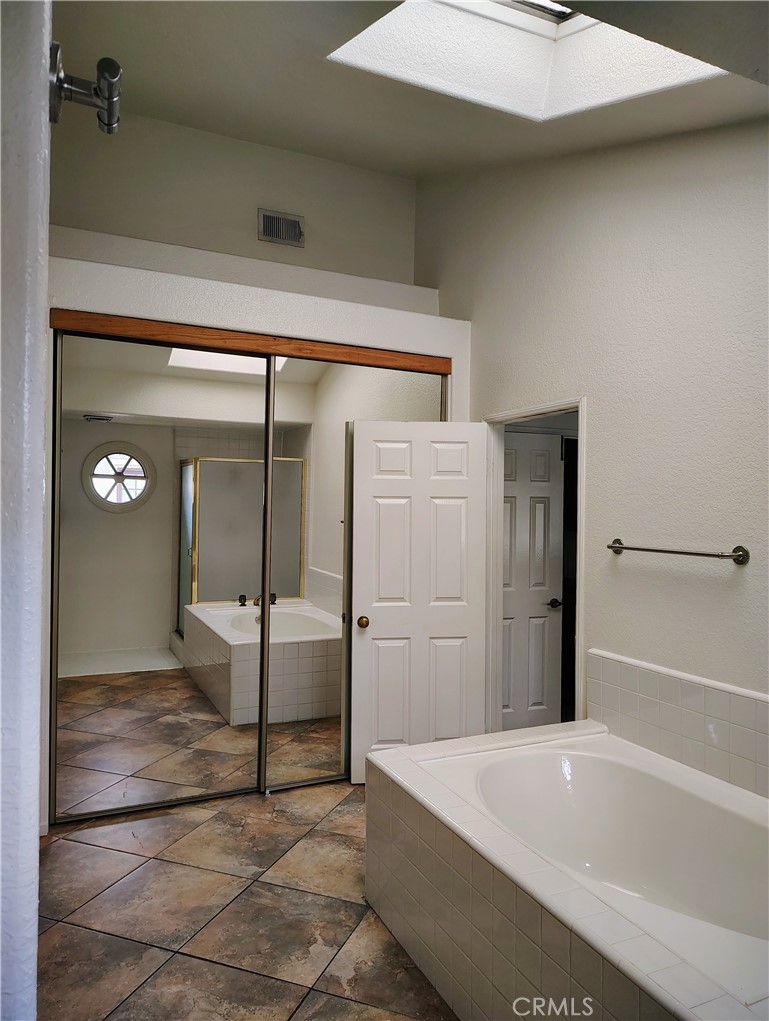 438 E Bougainvillea Lane