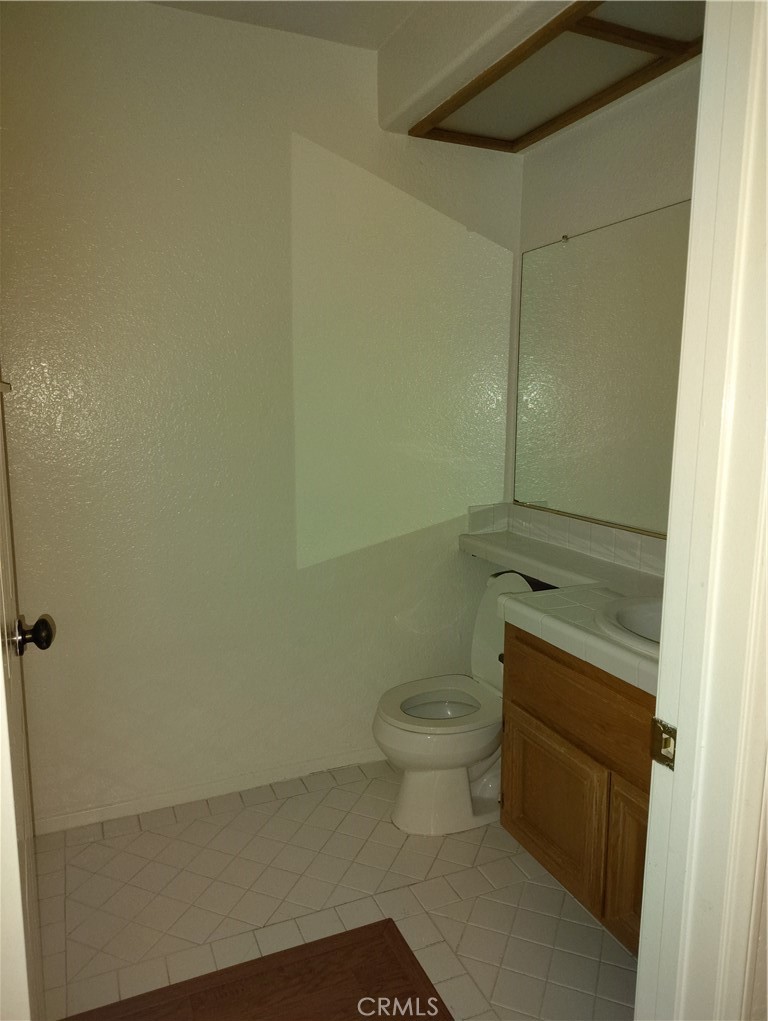 438 E Bougainvillea Lane