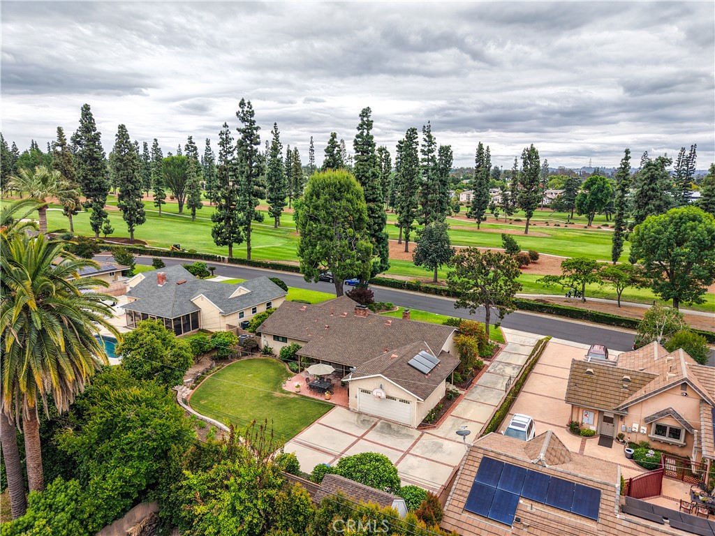 2059 Country Club