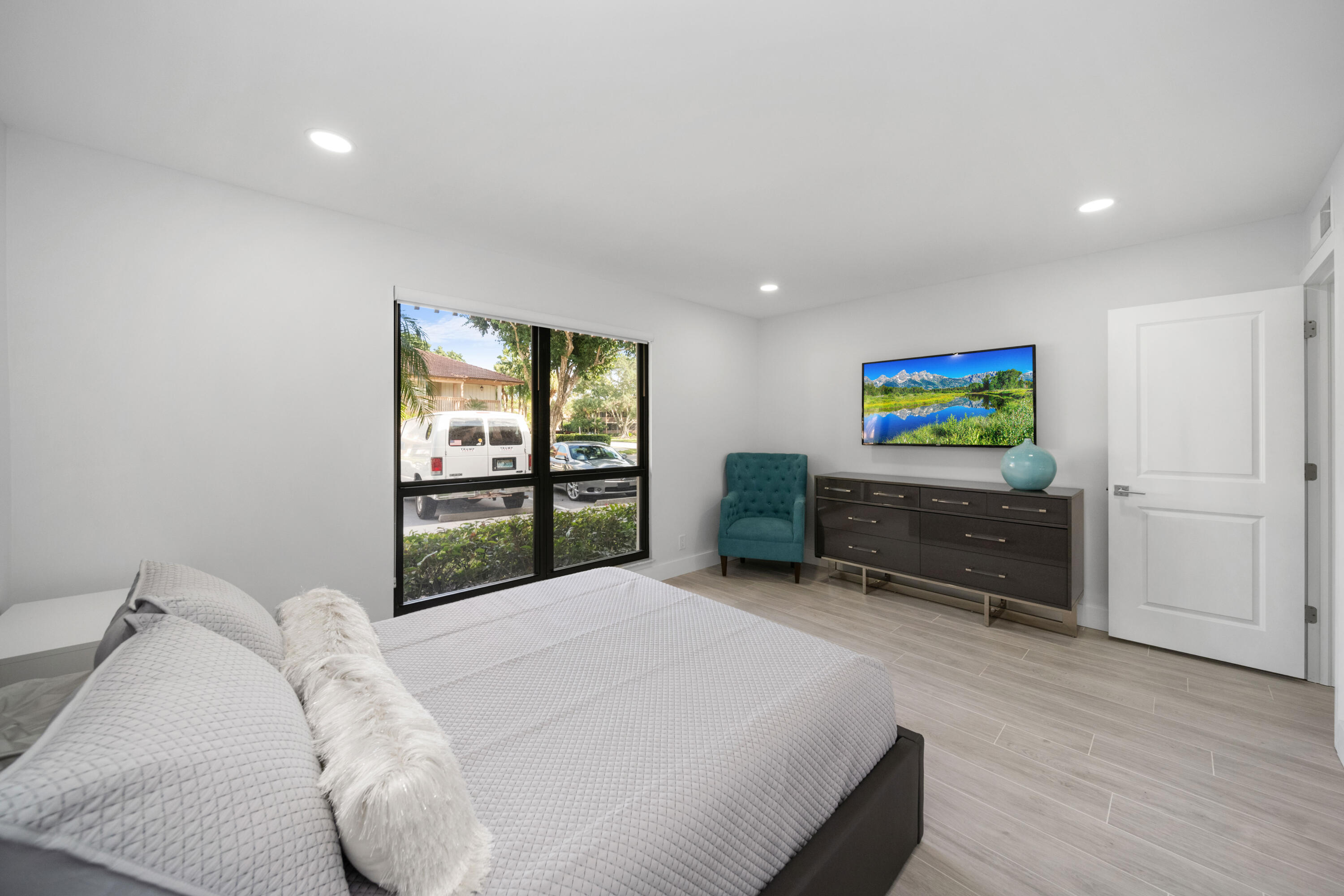 505 Brackenwood Place