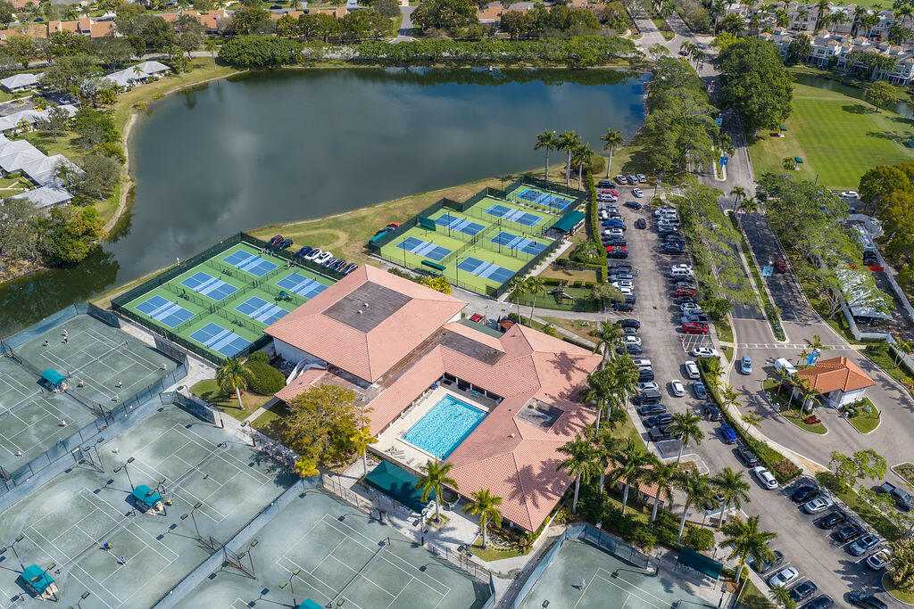 505 Brackenwood Place