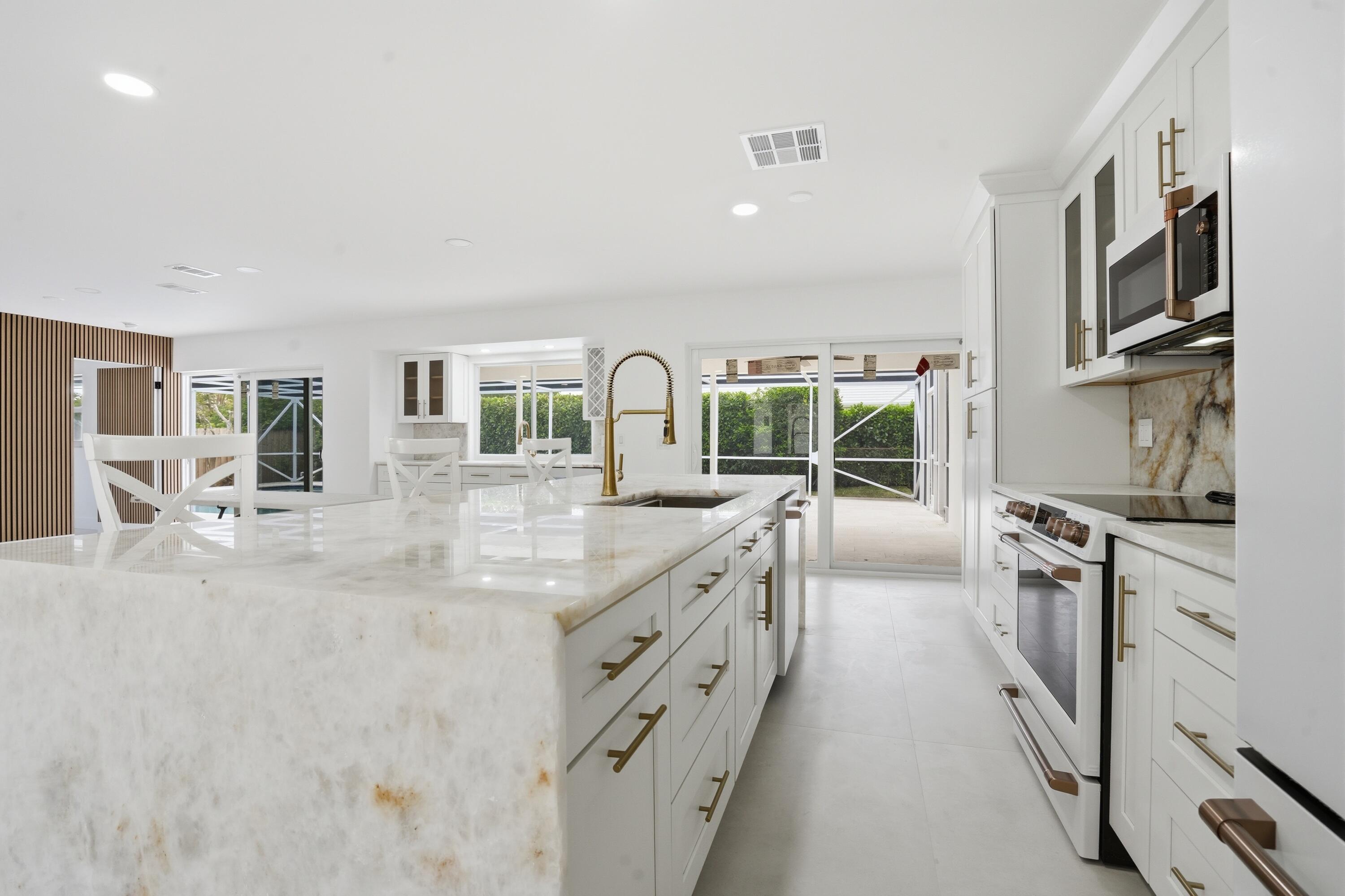 359 Country Club Drive