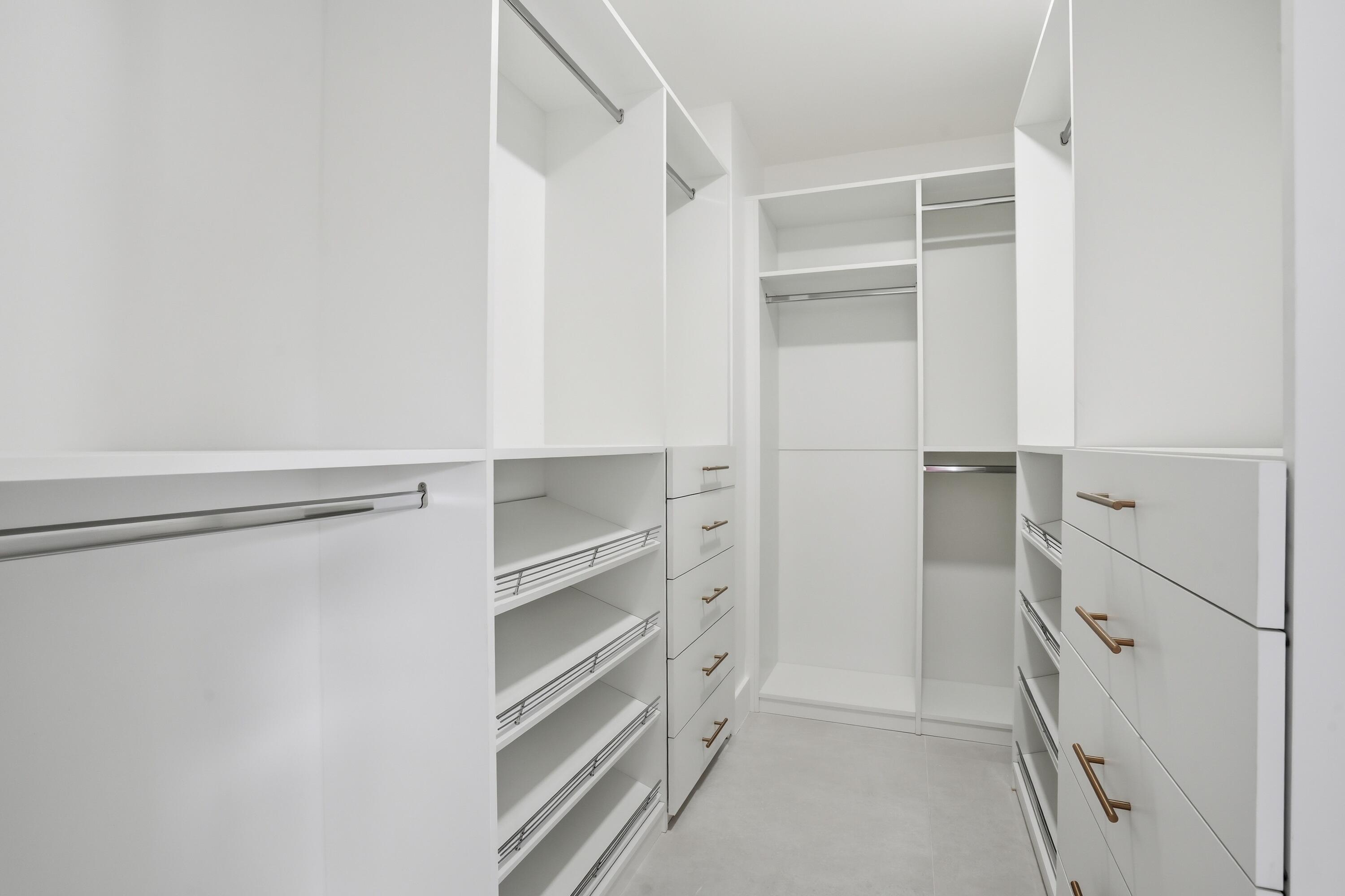 359 Country Club Drive