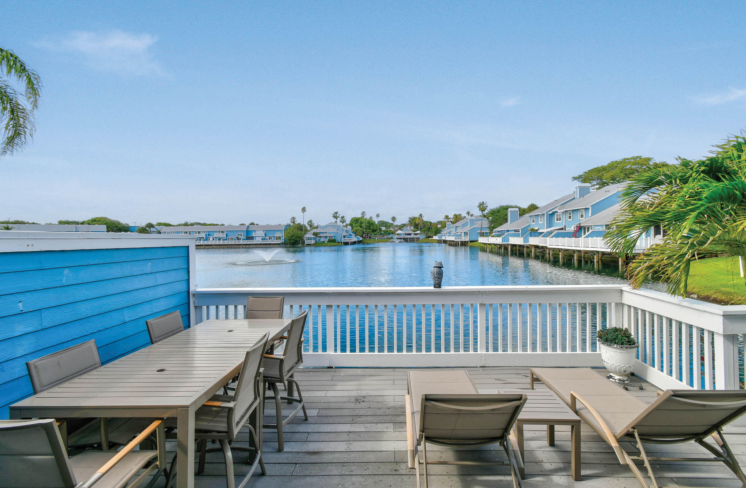 807 Ocean Dunes Circle