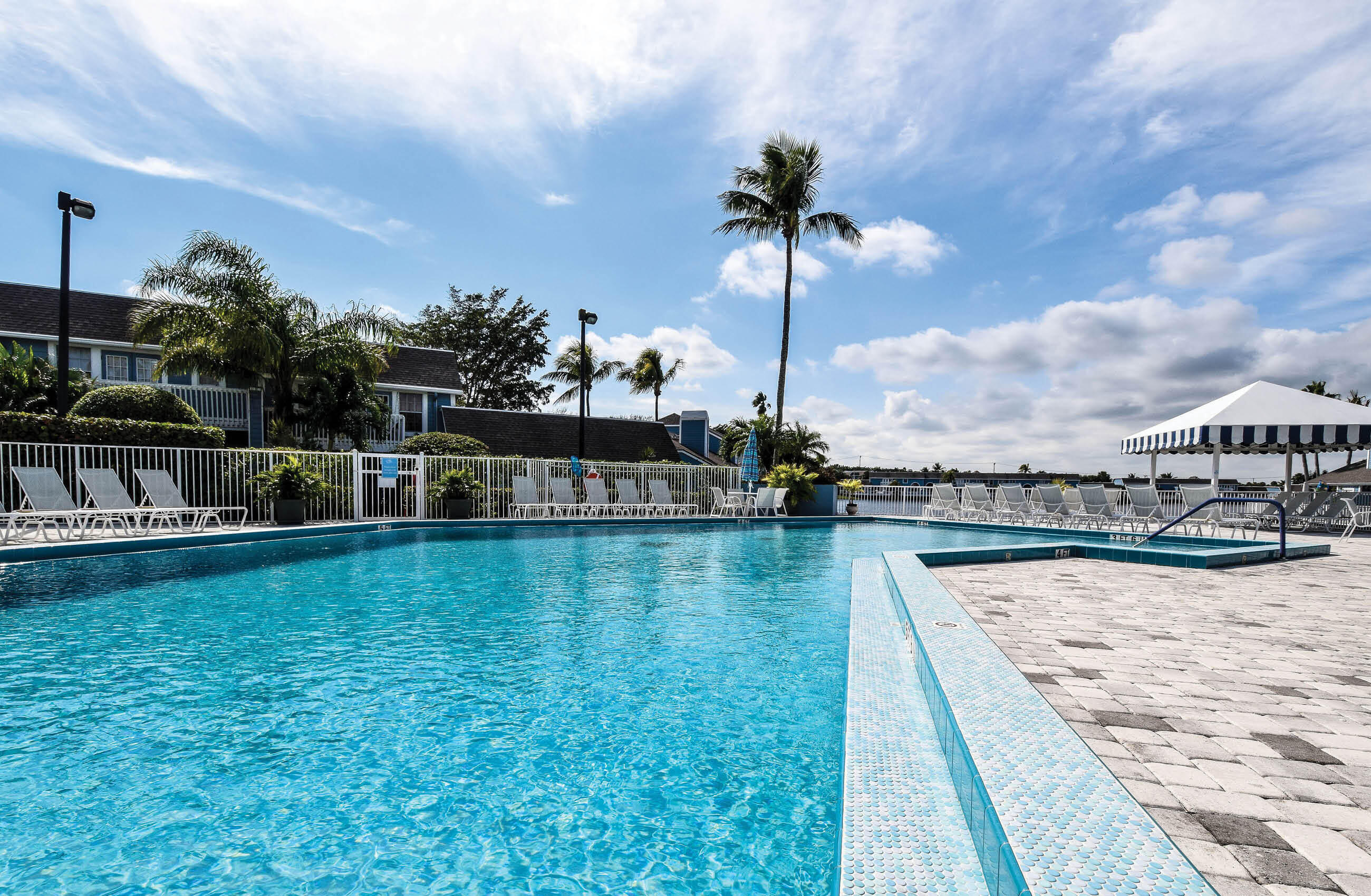807 Ocean Dunes Circle