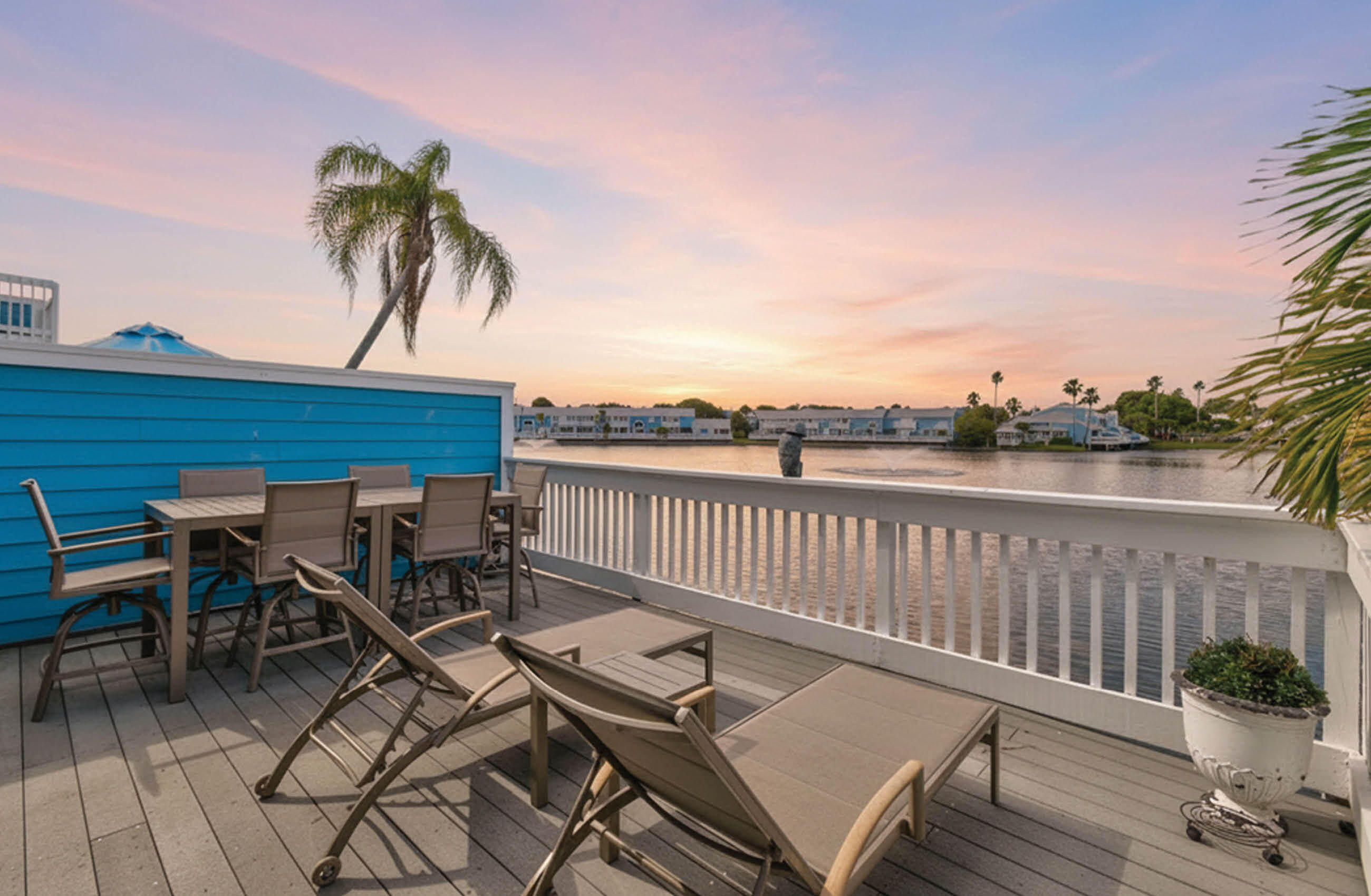 807 Ocean Dunes Circle