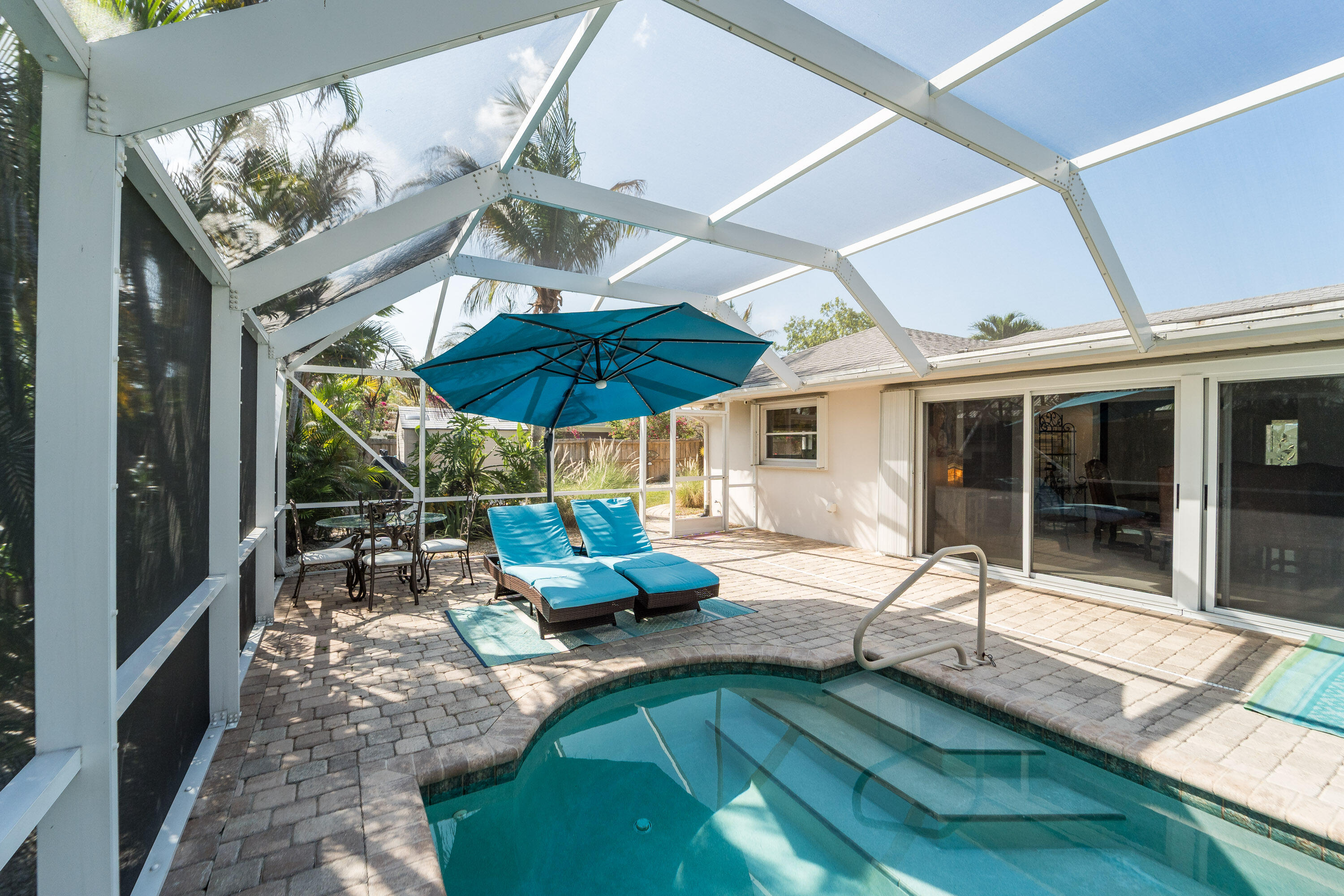 18 Saddleback Road