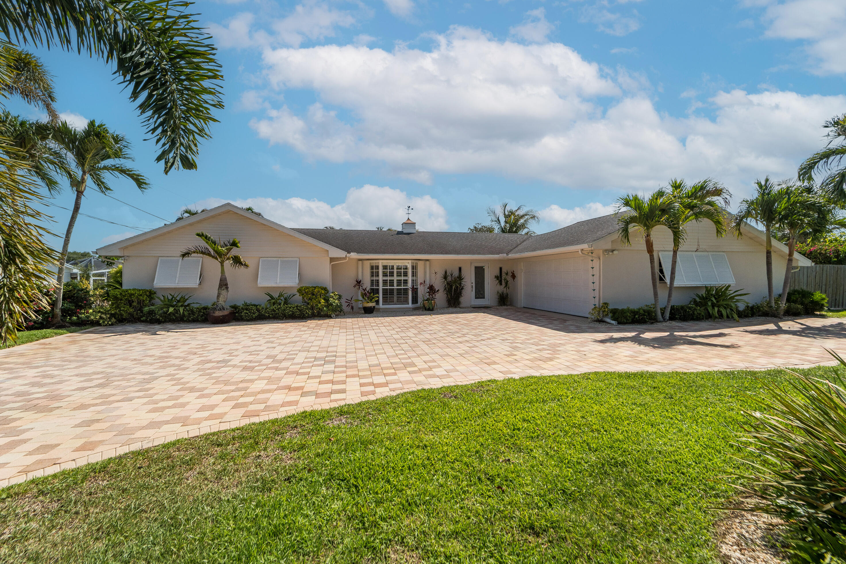 18 Saddleback Road