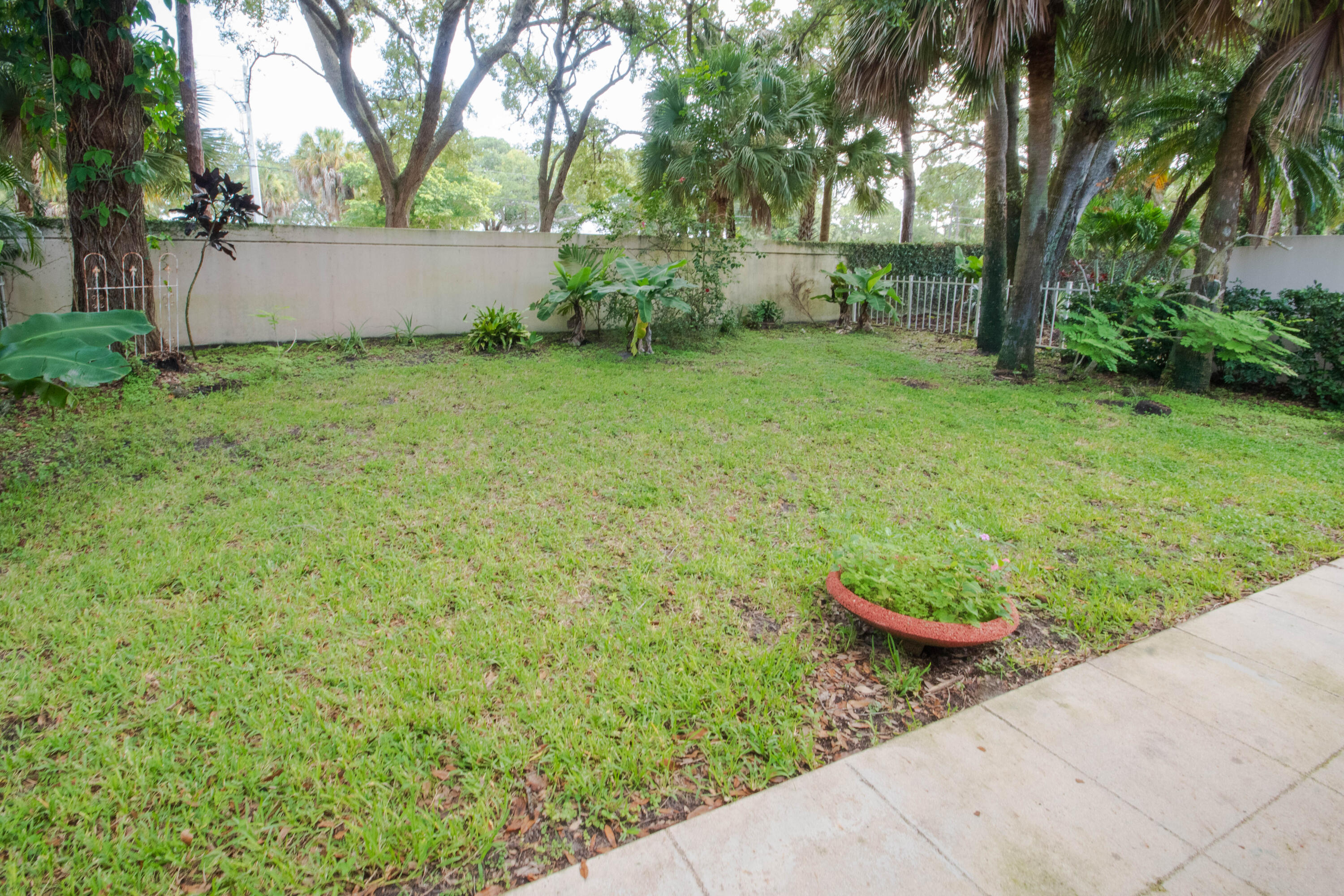 191 E Tall Oaks Circle