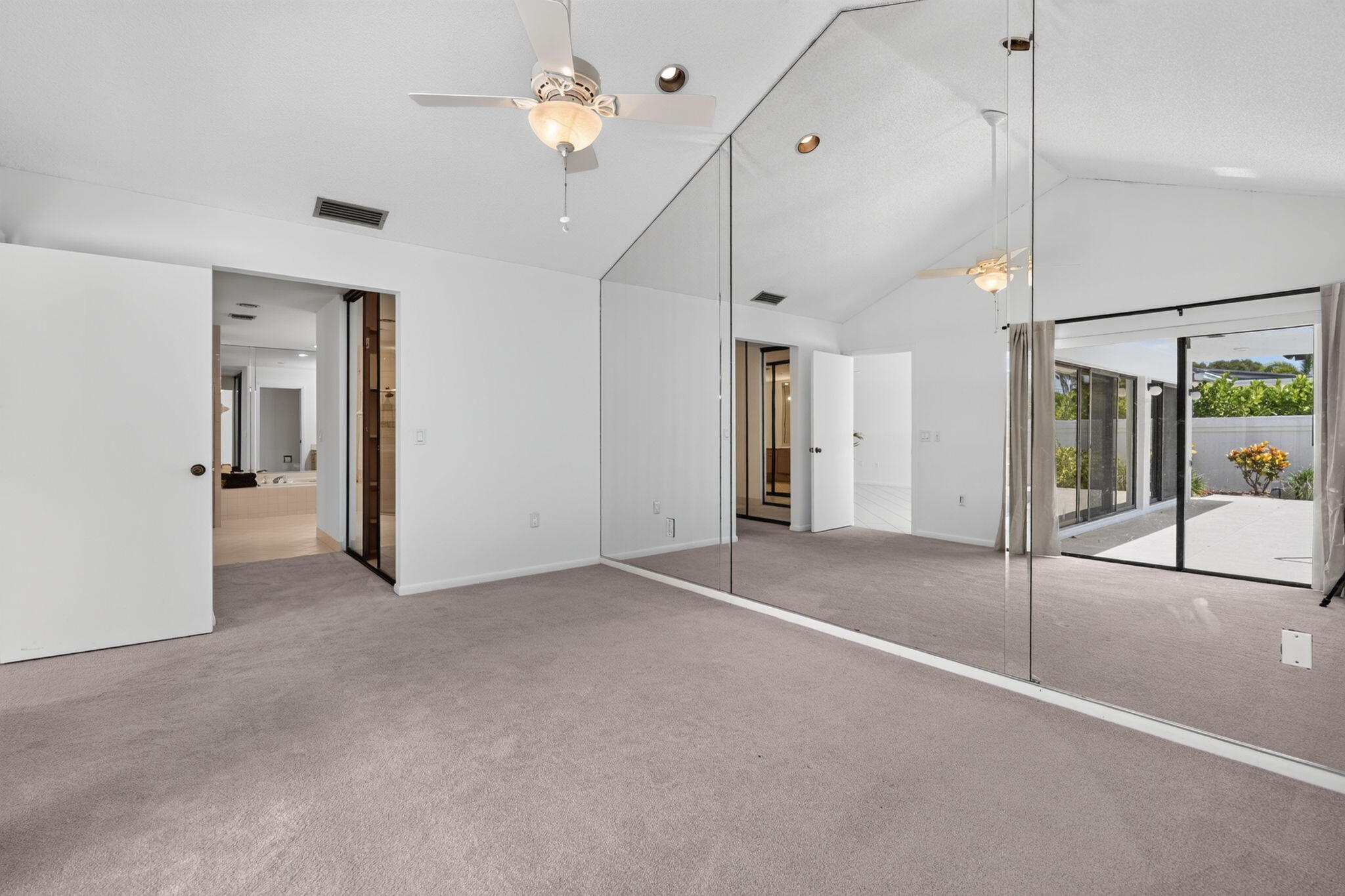 223 E River Park Drive
