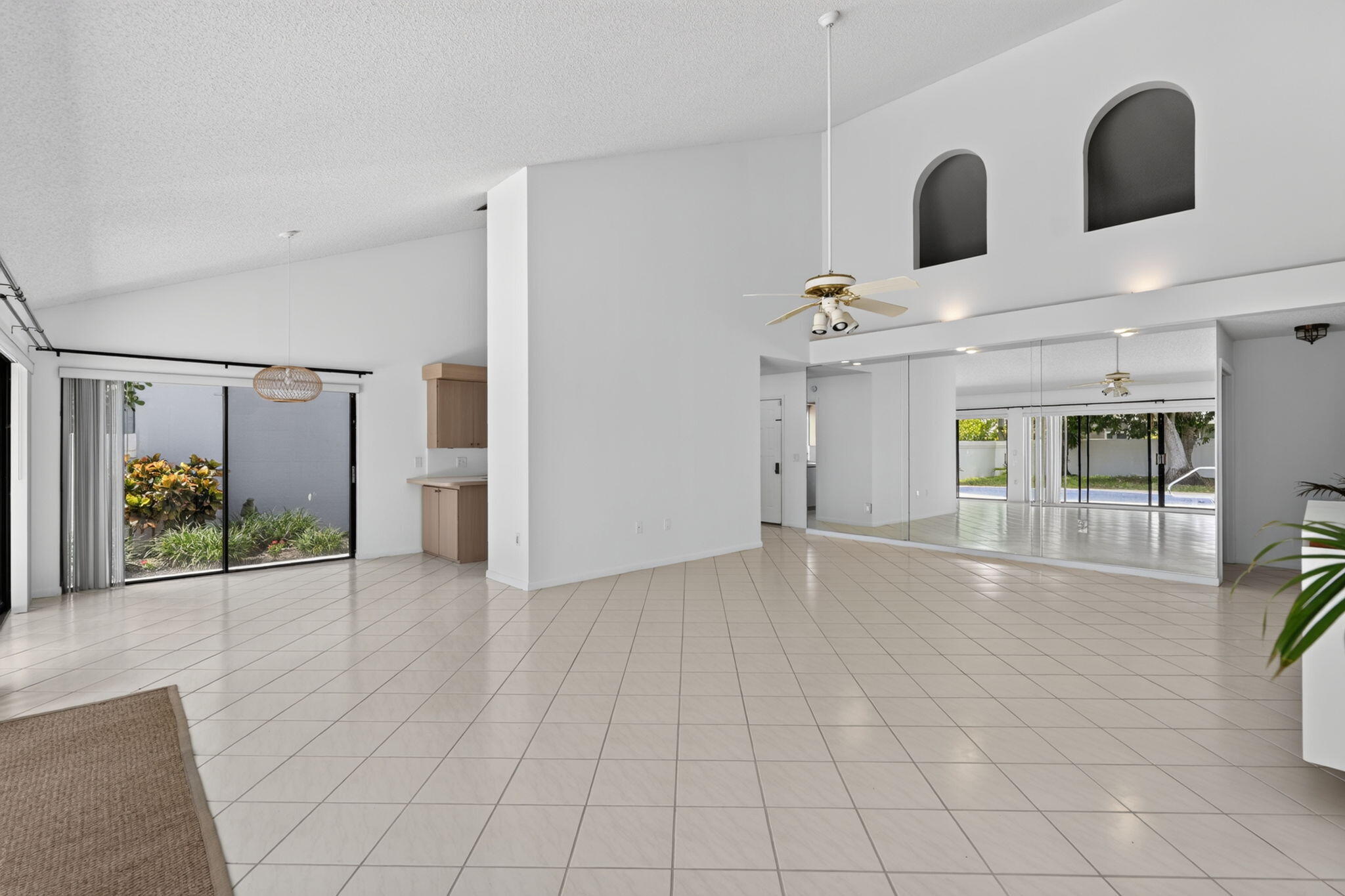 223 E River Park Drive