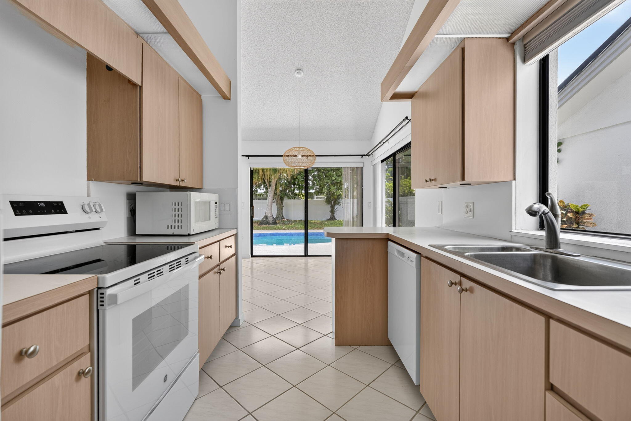 223 E River Park Drive