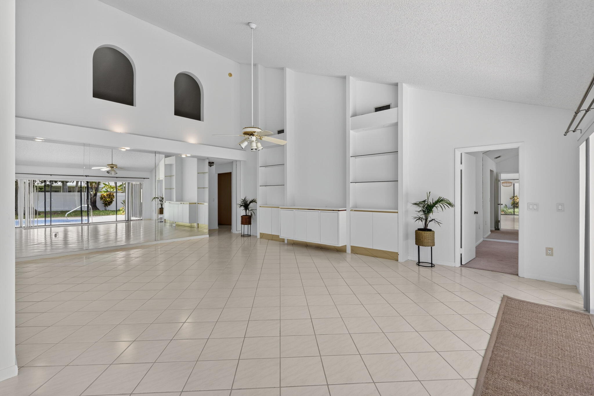 223 E River Park Drive