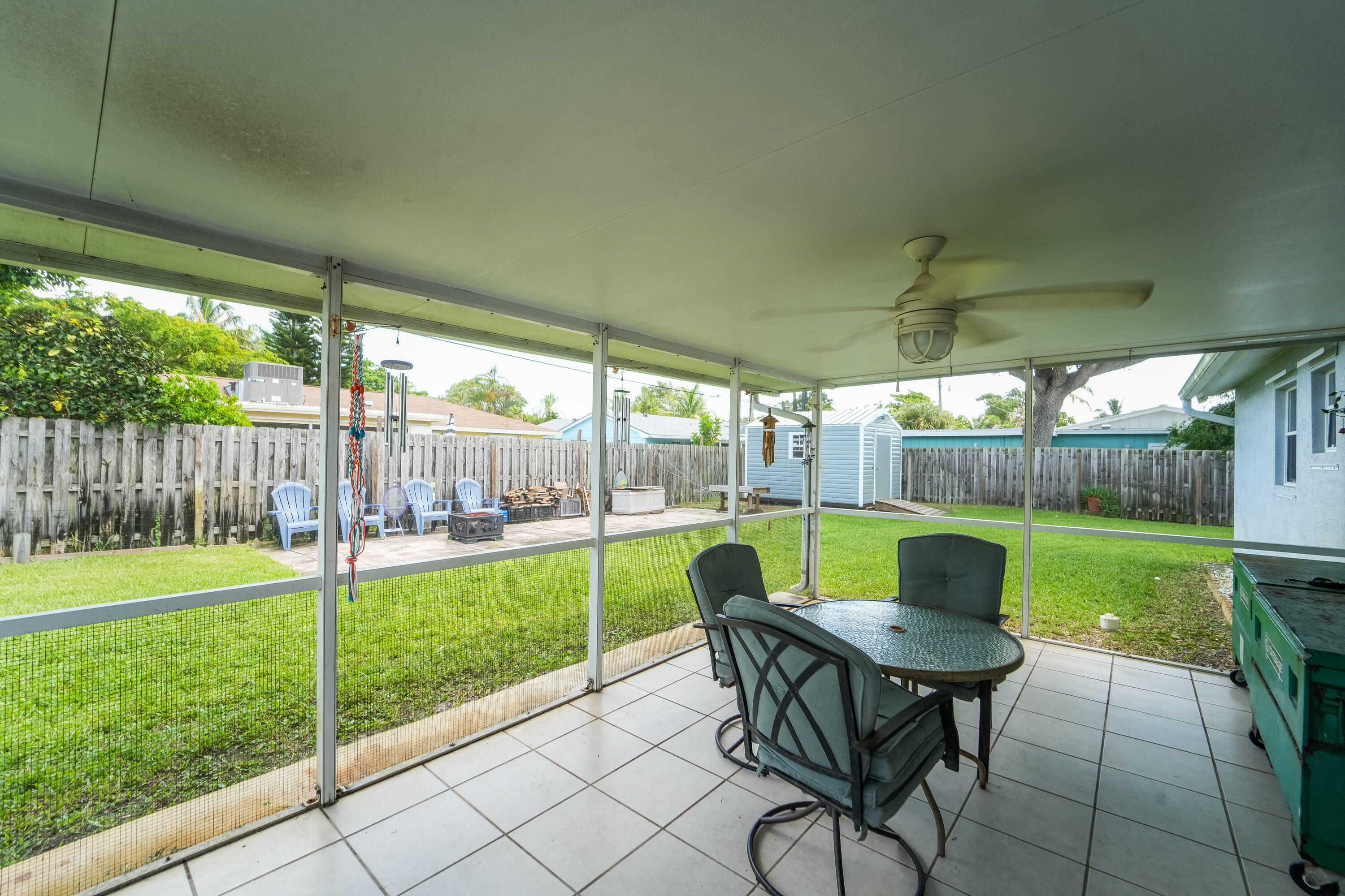 225 RIVER TERRACE Drive