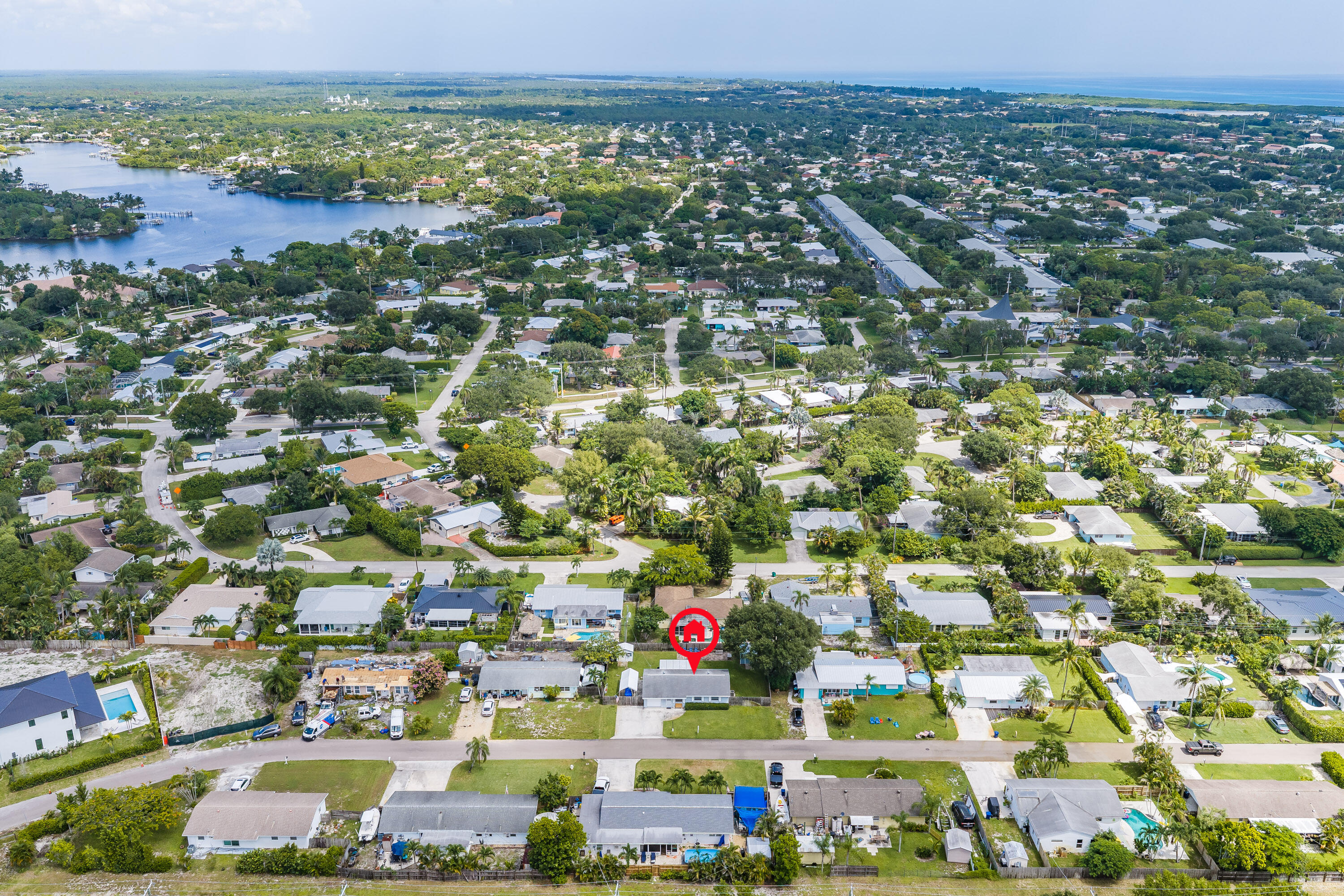 225 RIVER TERRACE Drive
