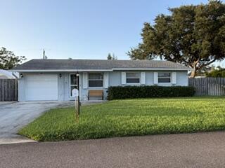 225 RIVER TERRACE Drive