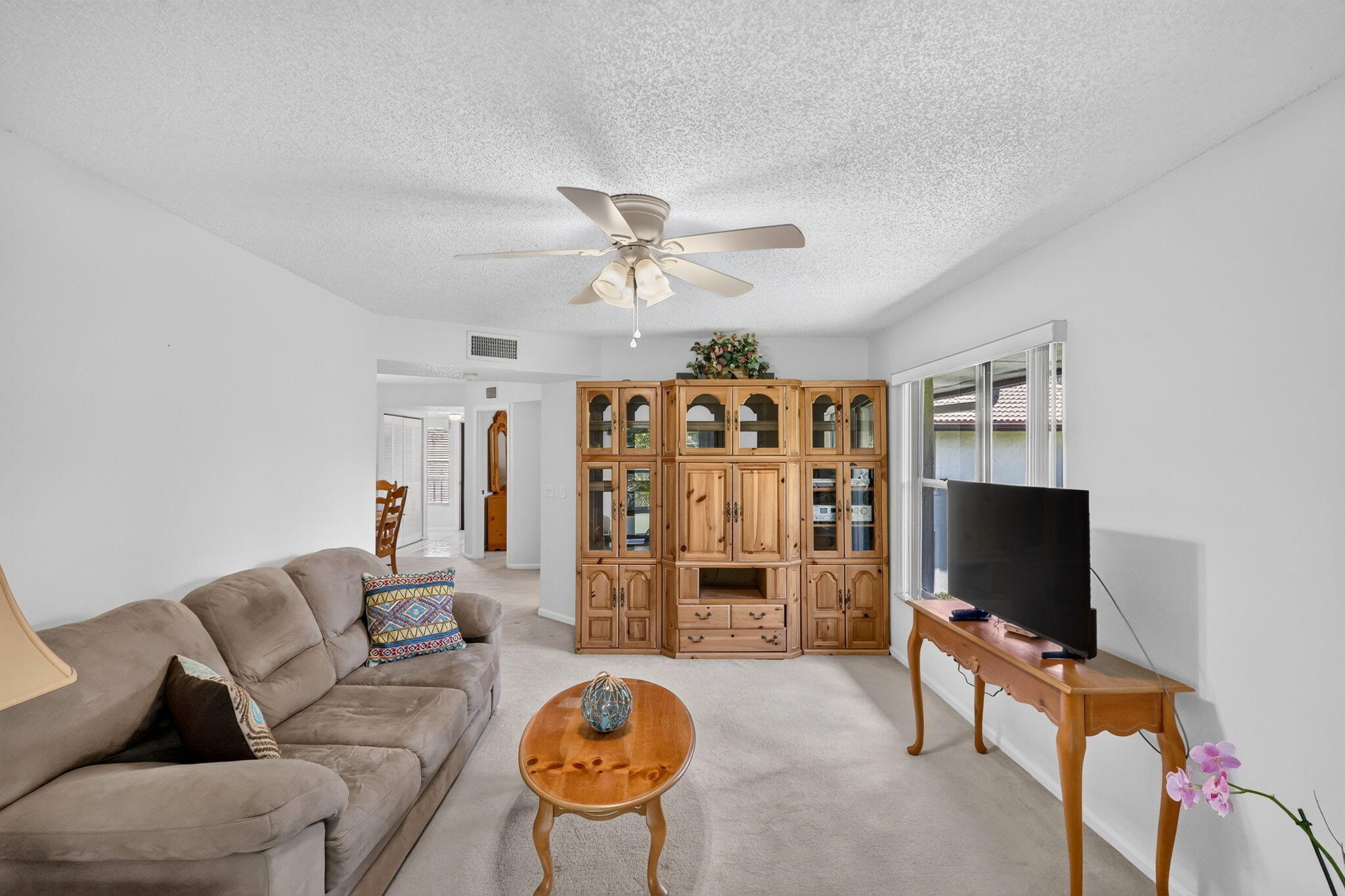 360 SW SOUTH RIVER Drive 205