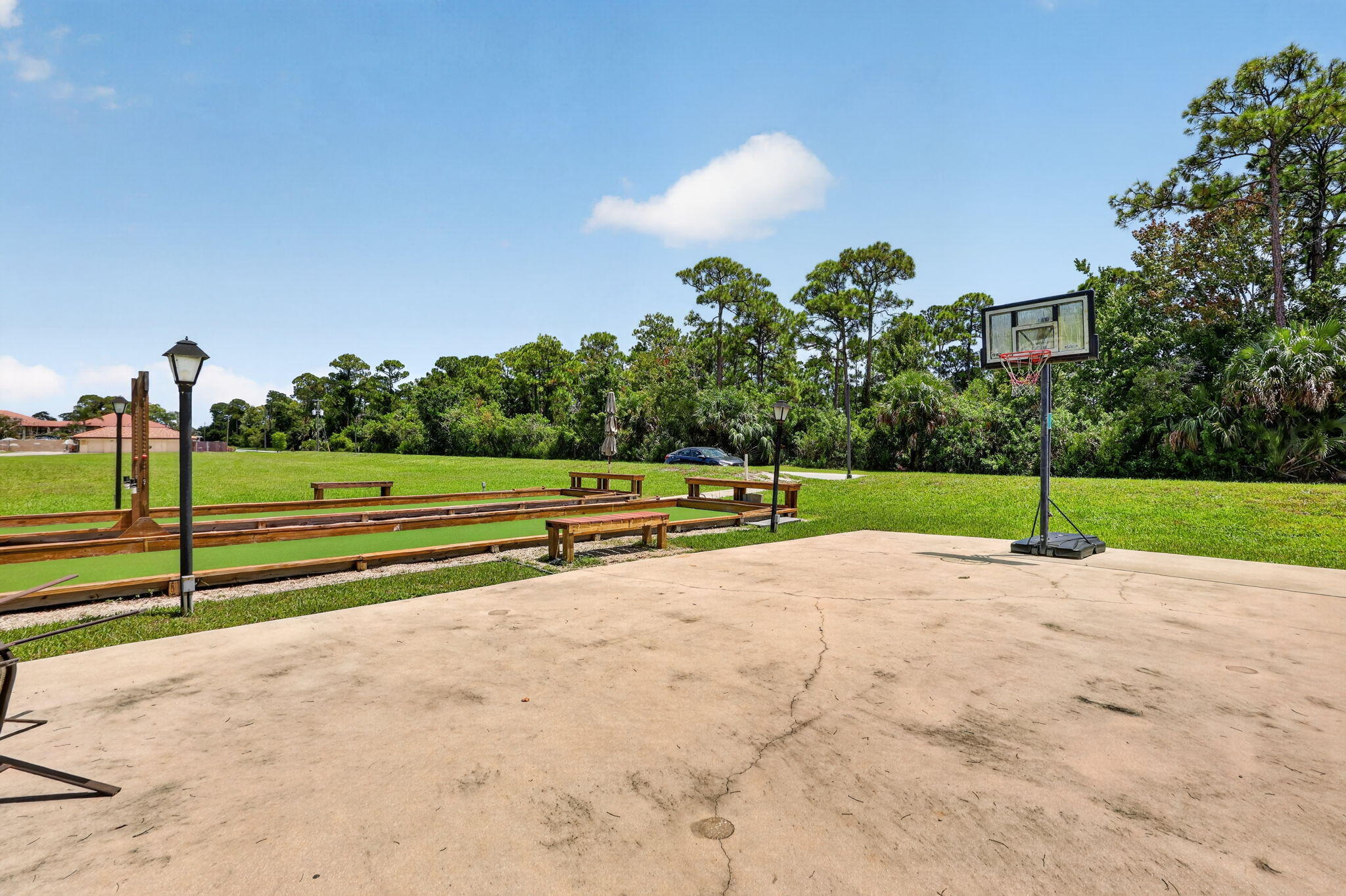 360 SW SOUTH RIVER Drive 205