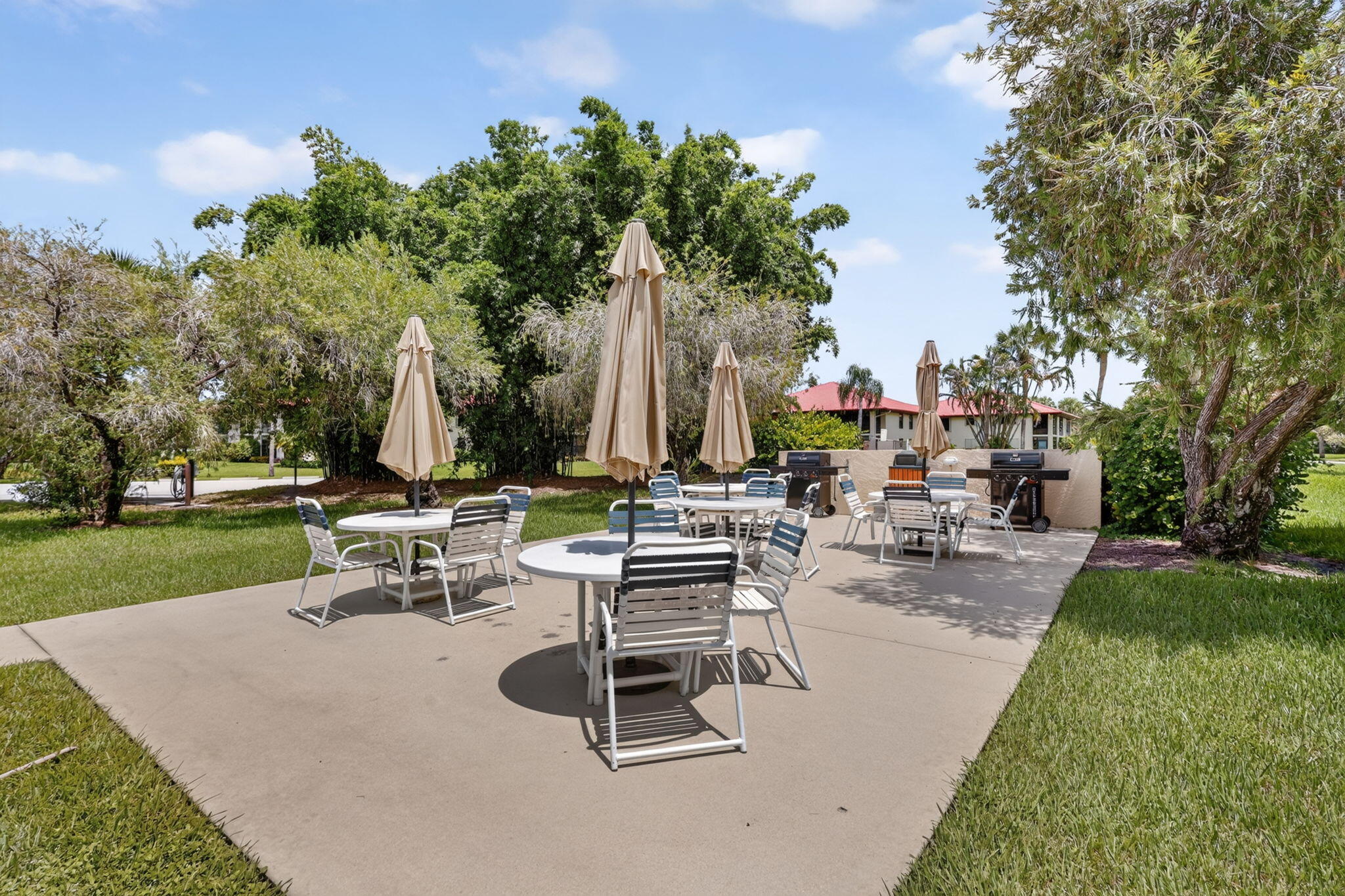 360 SW SOUTH RIVER Drive 205