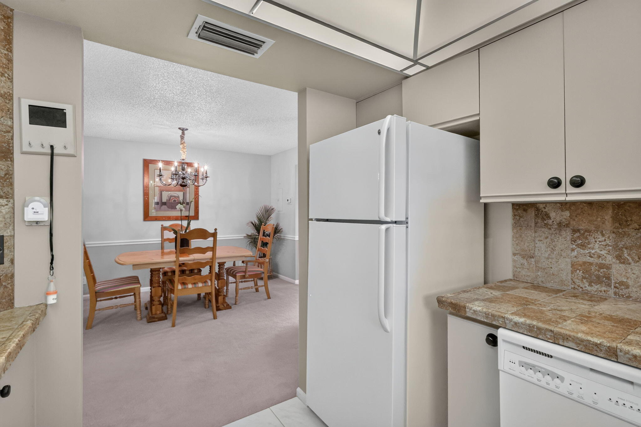 360 SW SOUTH RIVER Drive 205