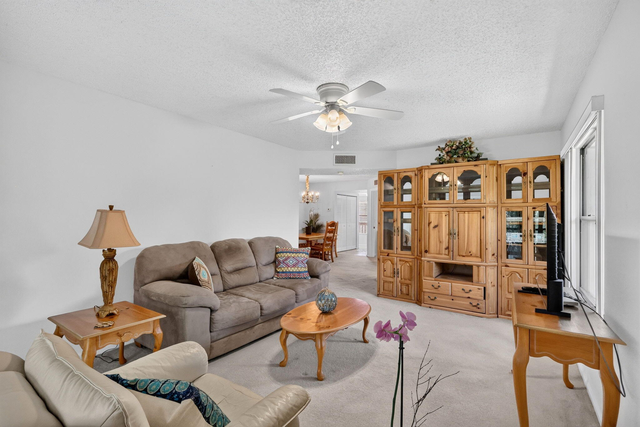 360 SW SOUTH RIVER Drive 205