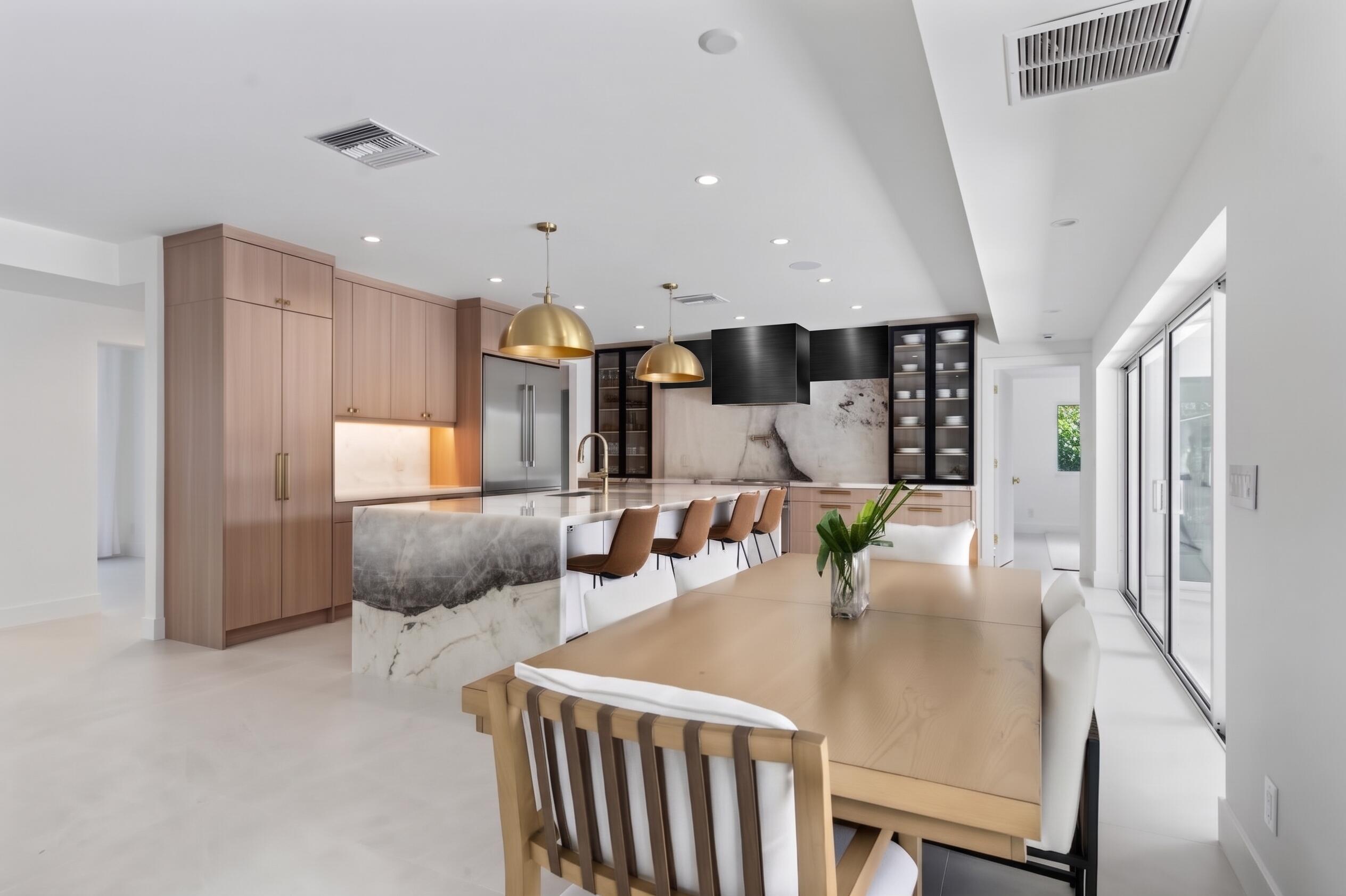 229 GOLFVIEW Drive