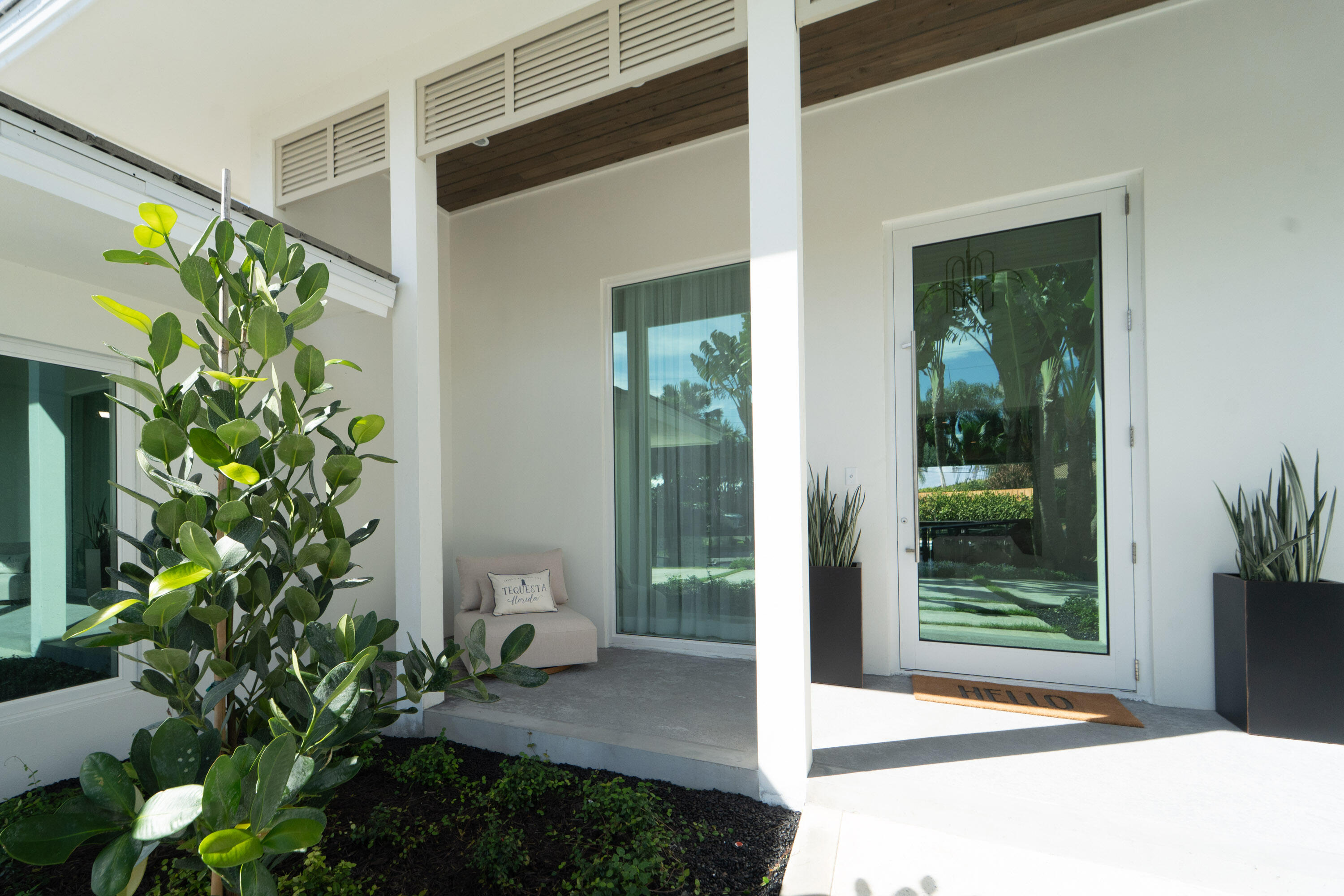 229 GOLFVIEW Drive