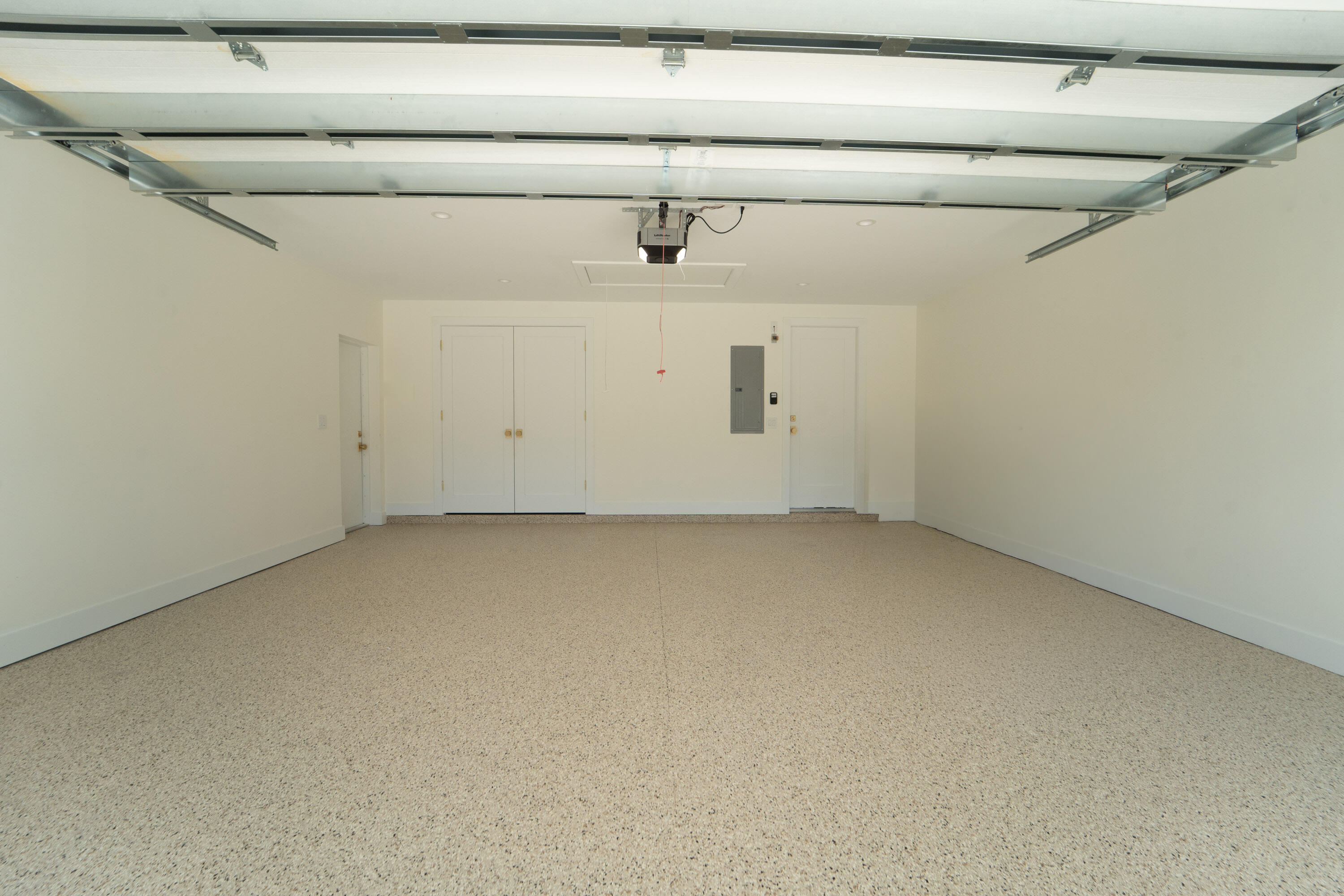 229 GOLFVIEW Drive