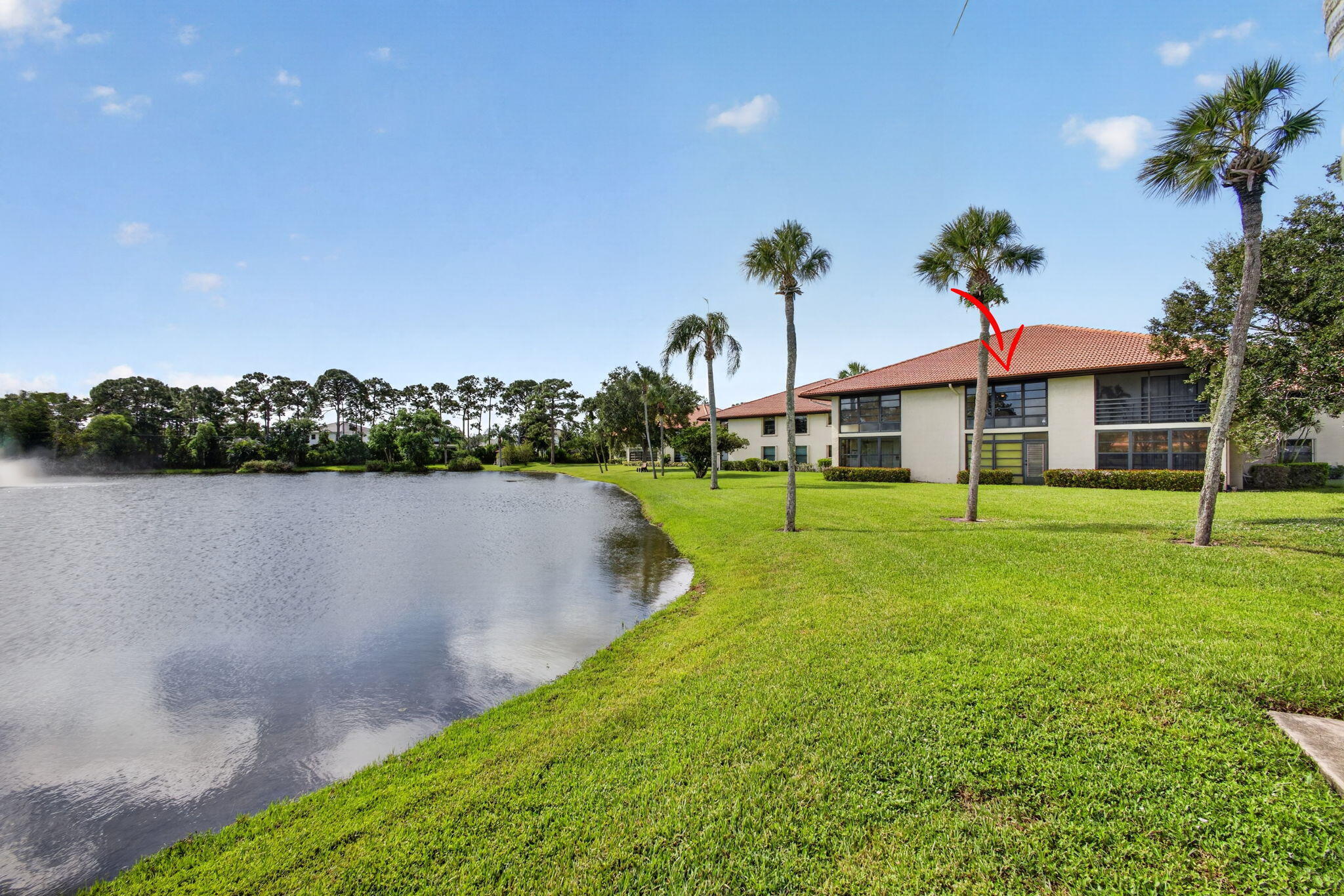 270 SW SOUTH RIVER Drive 204