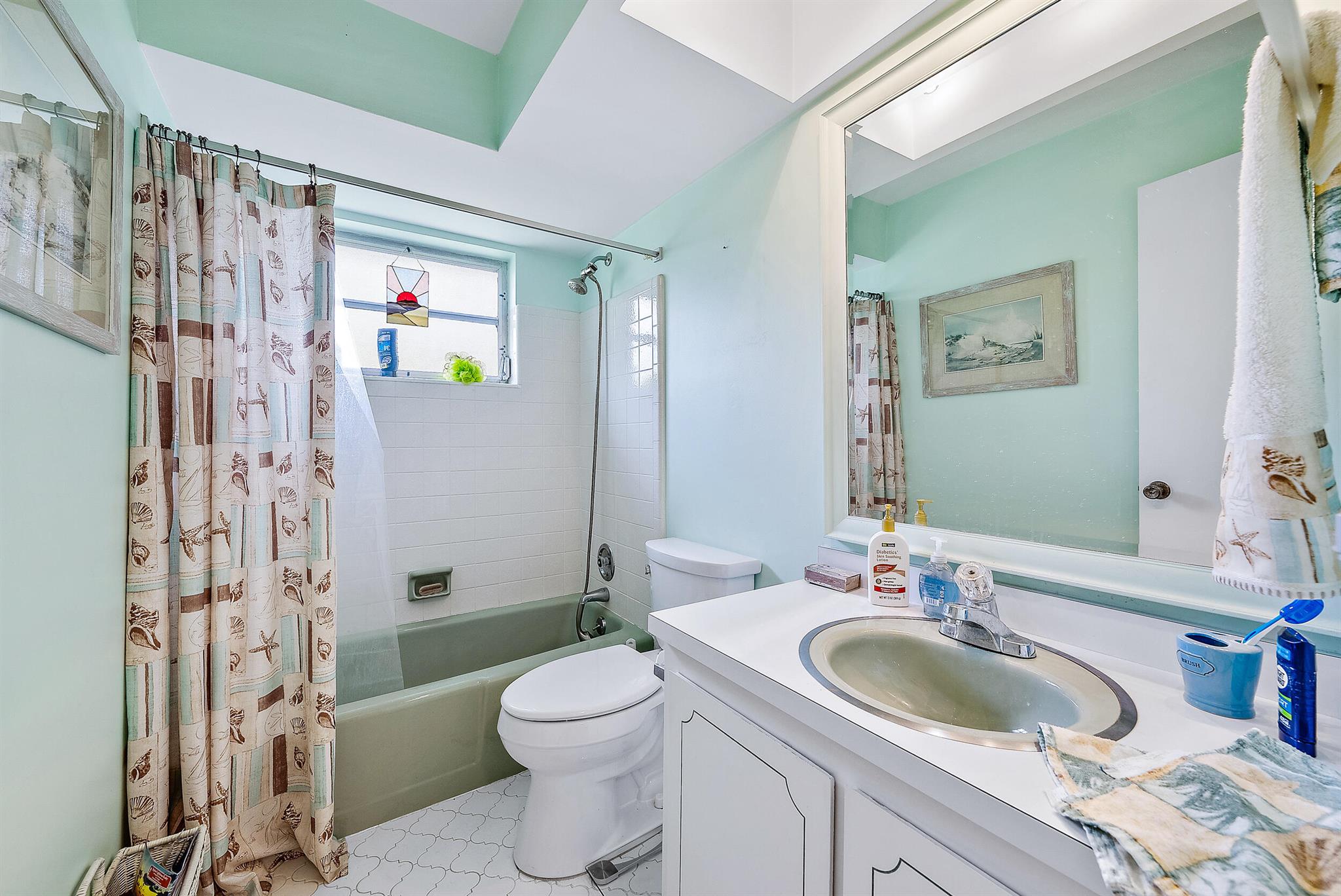 72 Yacht Club Place