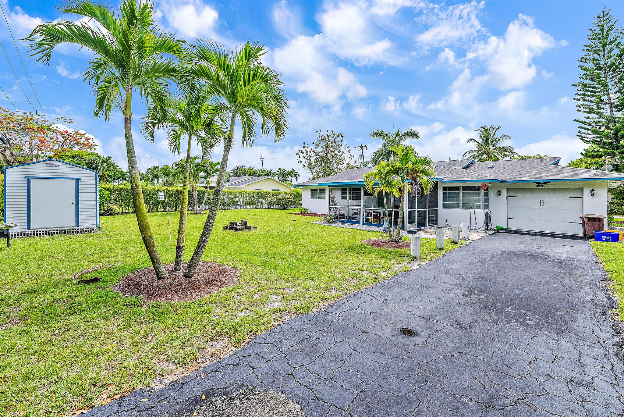72 Yacht Club Place