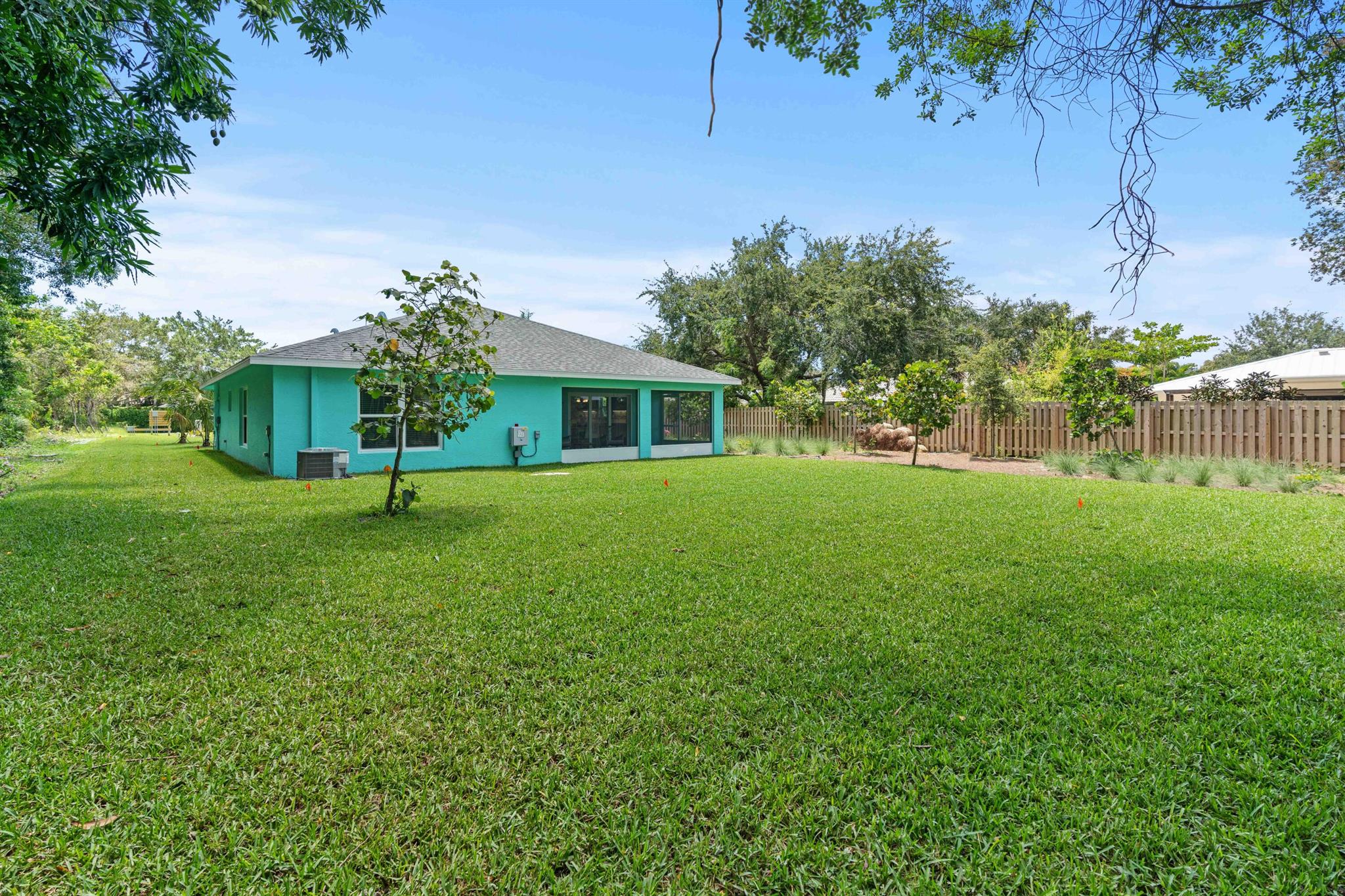 18150 SE Wooden Bridge Lane
