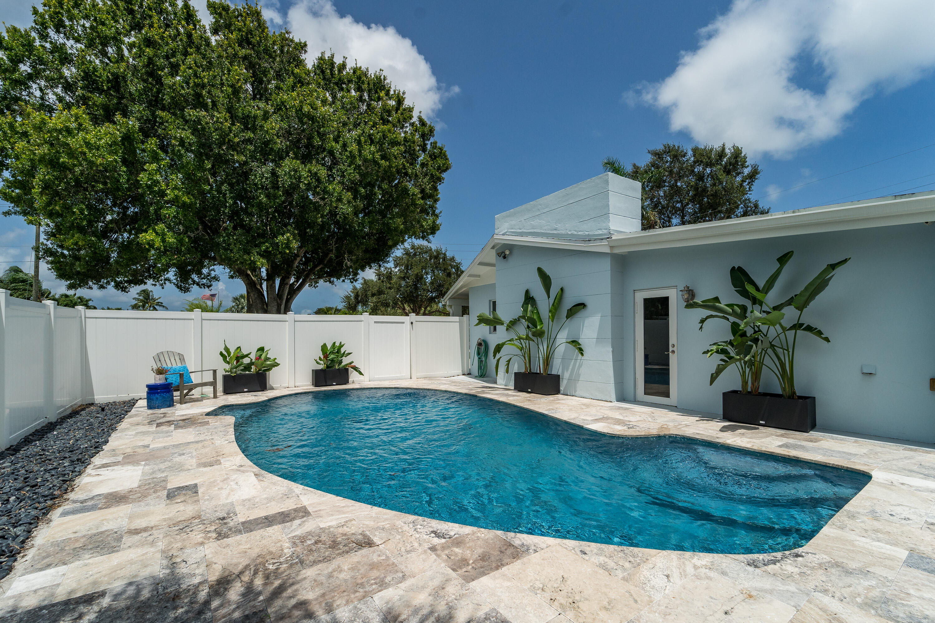 462 Tequesta Drive