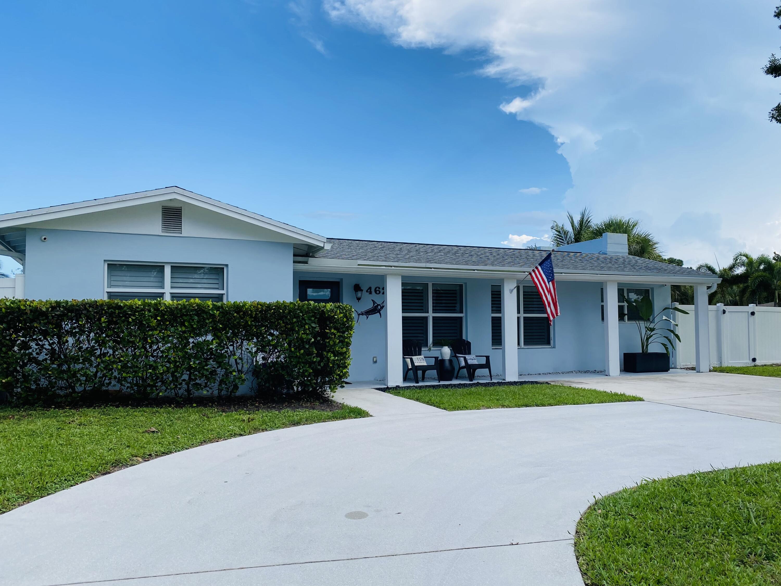 462 Tequesta Drive