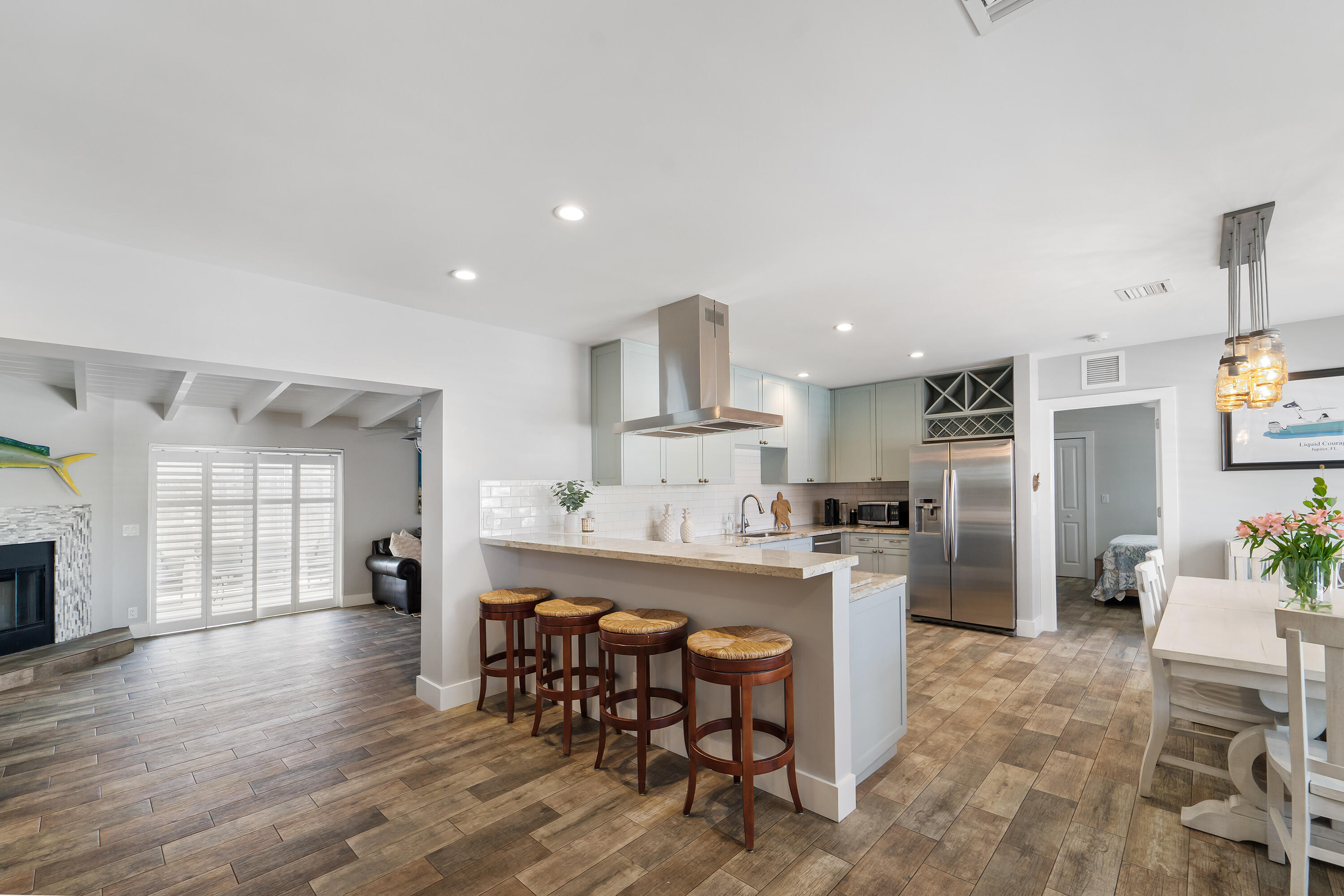 462 Tequesta Drive
