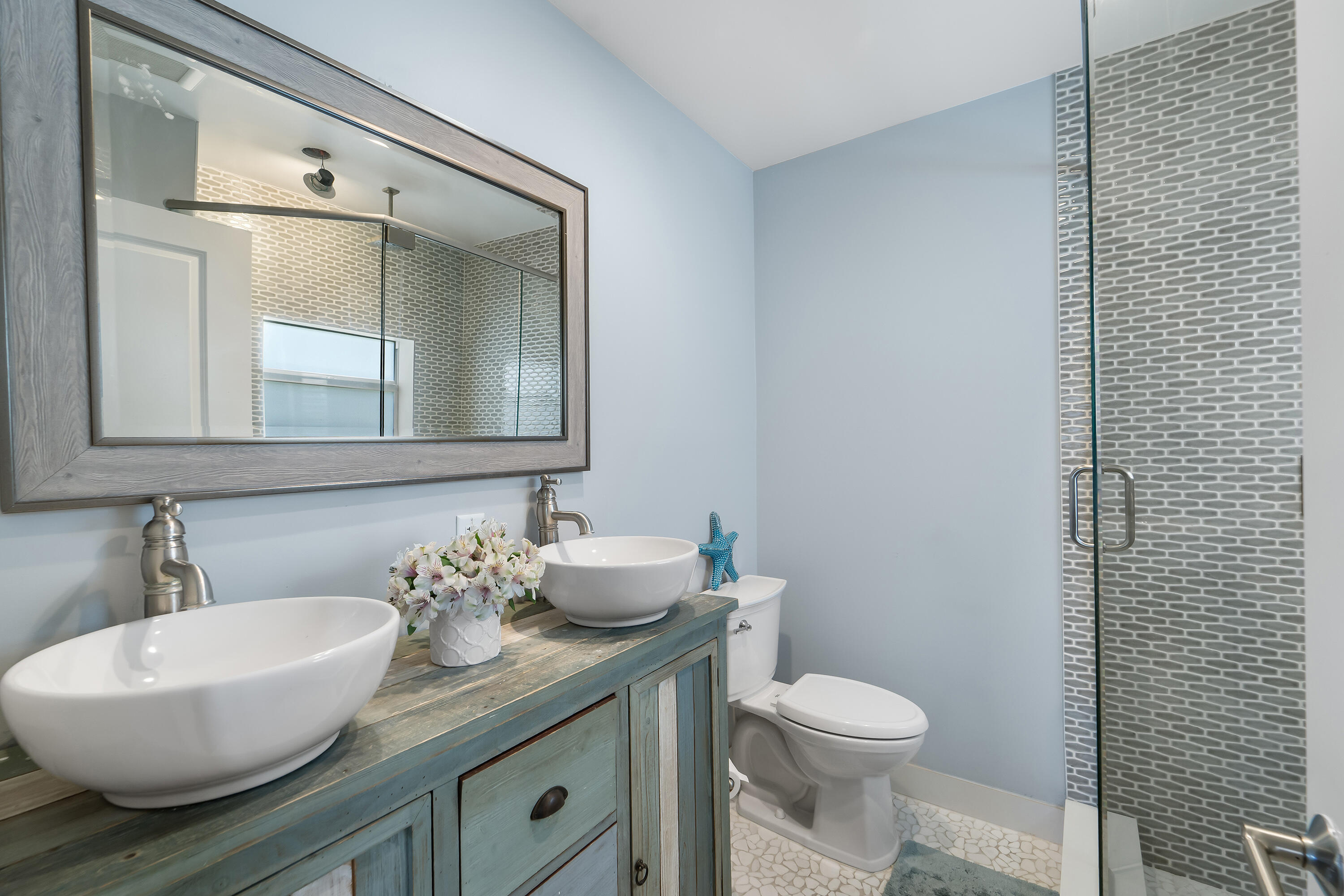 462 Tequesta Drive