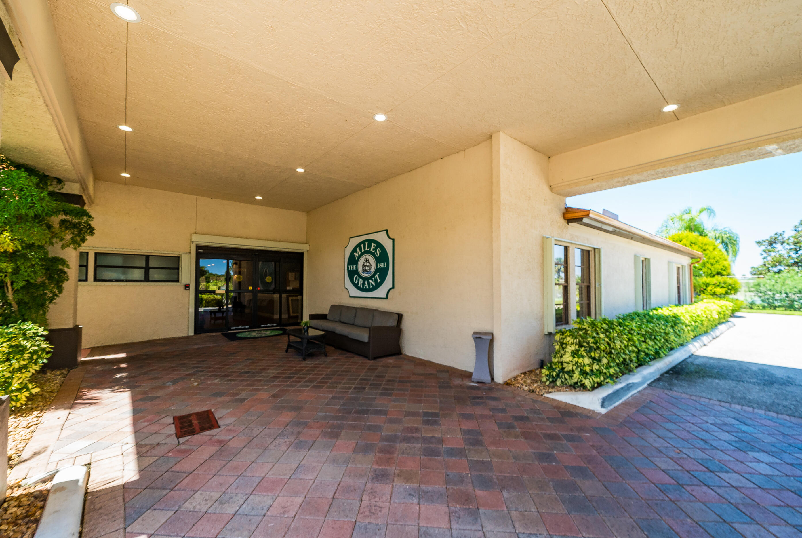 5343 SE Miles Grant Road G207