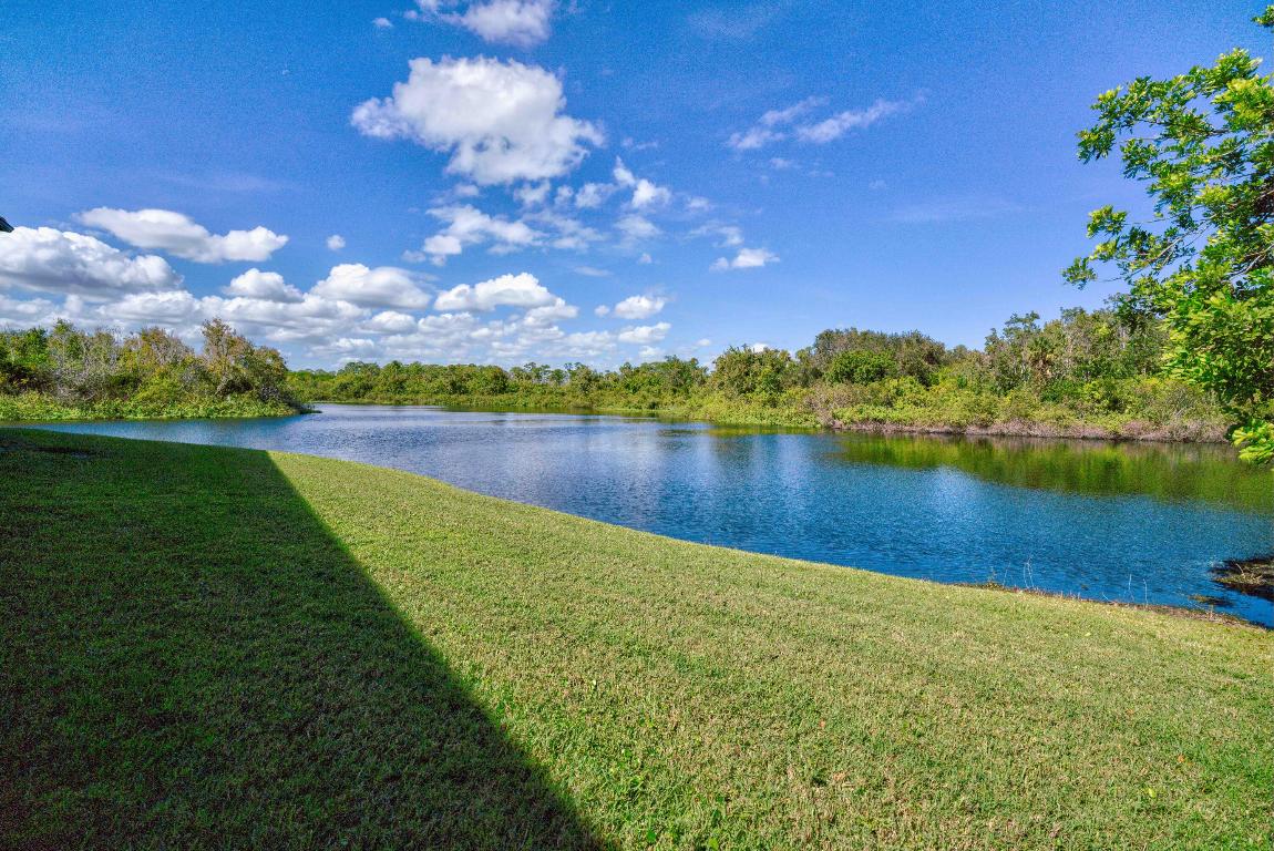 641 SW South River Drive 101