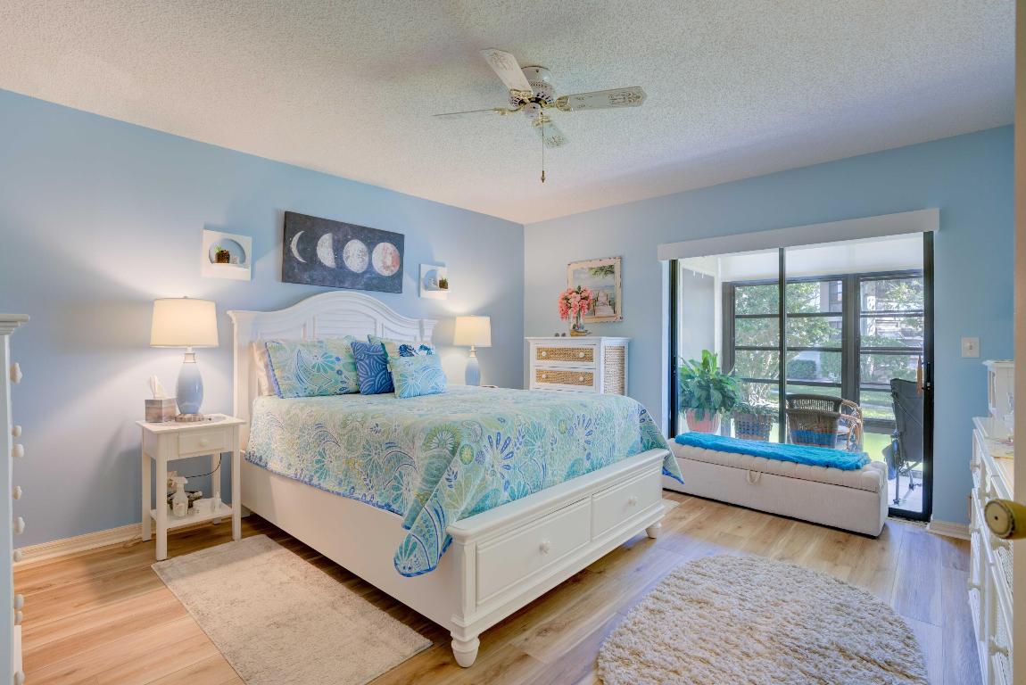 641 SW South River Drive 101