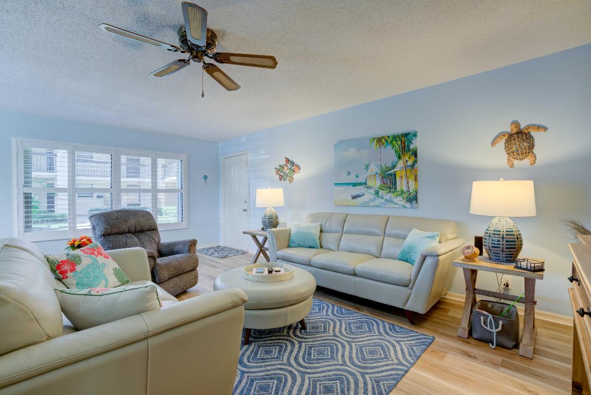 641 SW South River Drive 101
