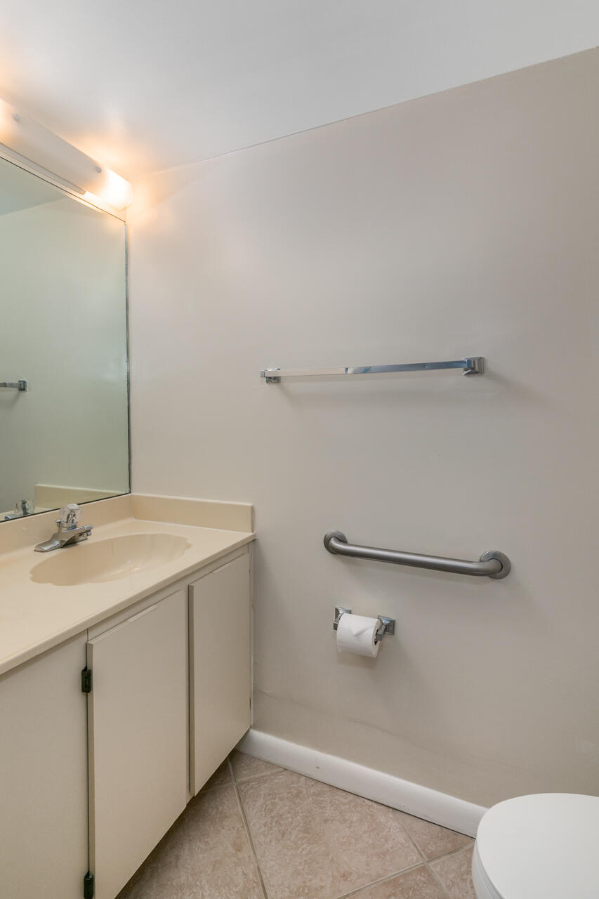 6262 Riverwalk Lane 5