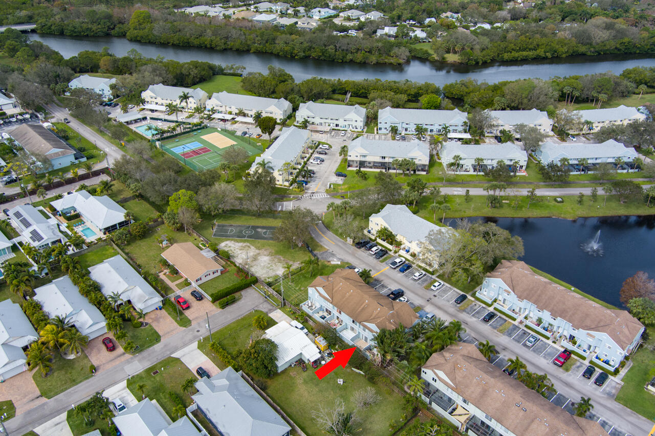 6262 Riverwalk Lane 5