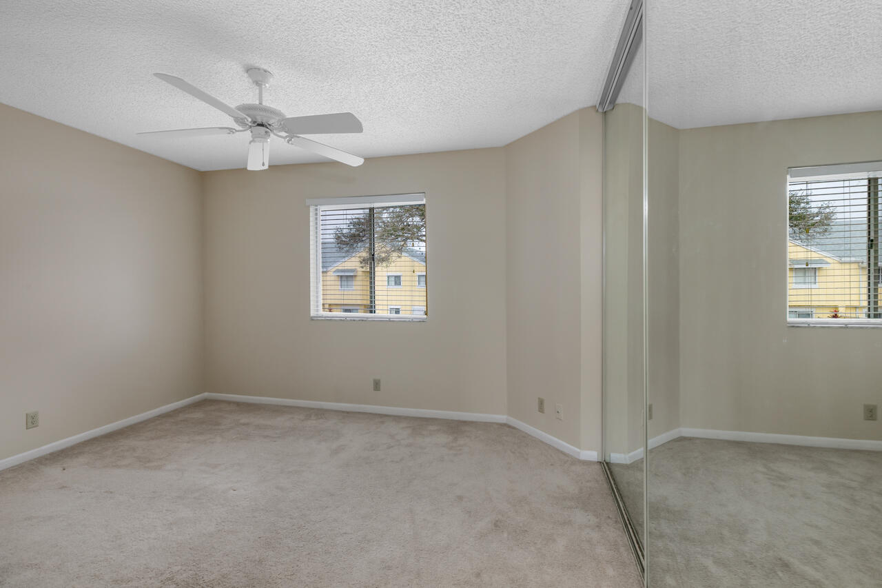 6262 Riverwalk Lane 5