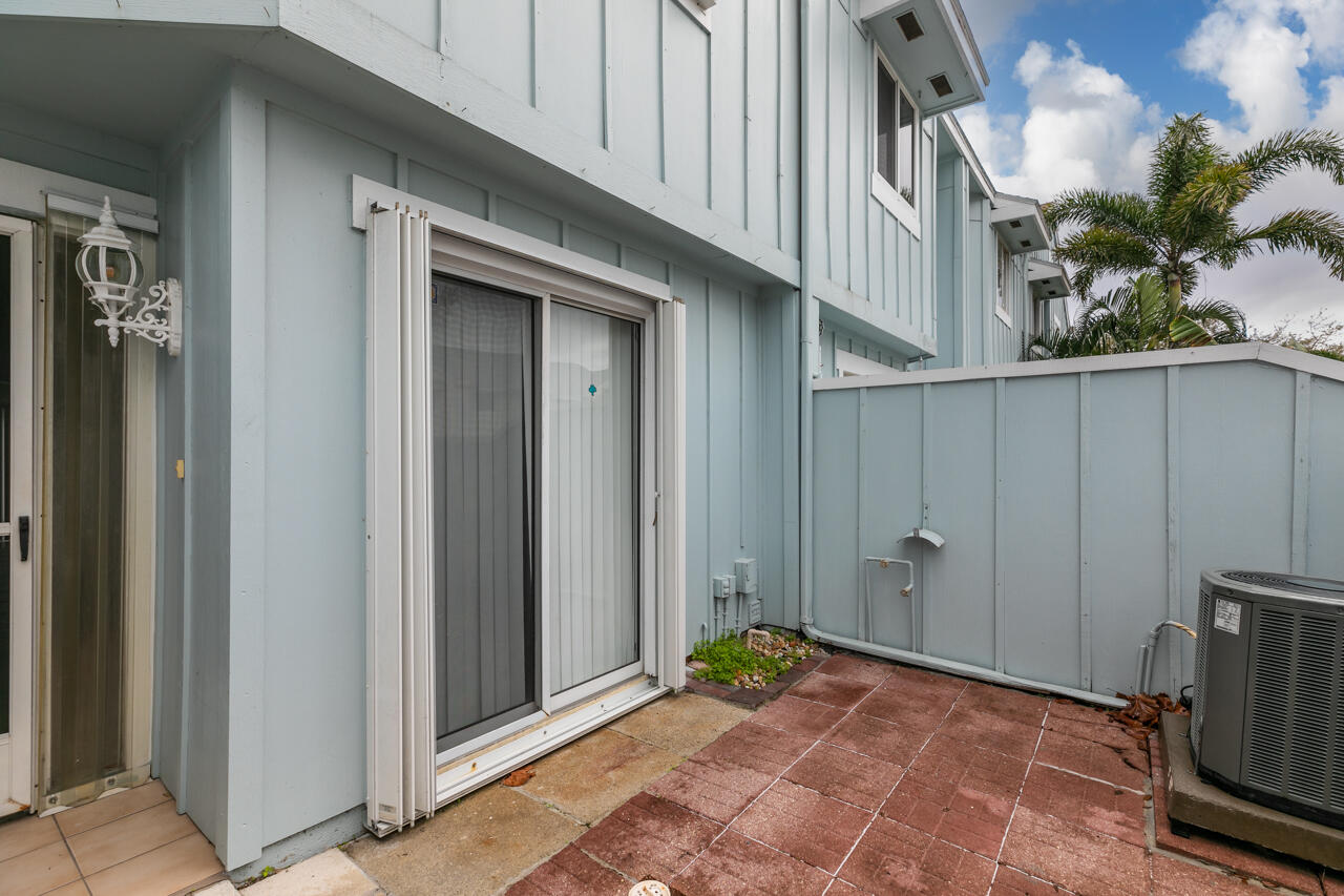 6262 Riverwalk Lane 5