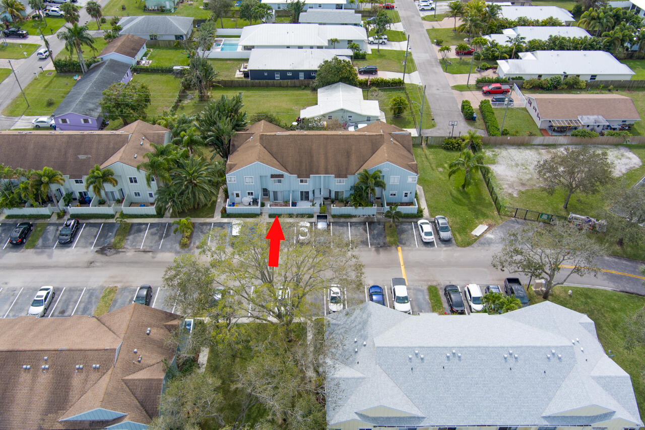 6262 Riverwalk Lane 5