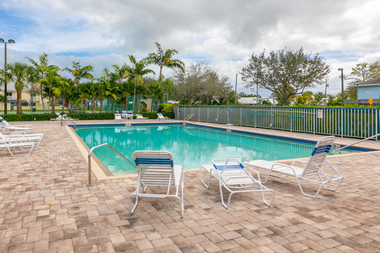 6262 Riverwalk Lane 5