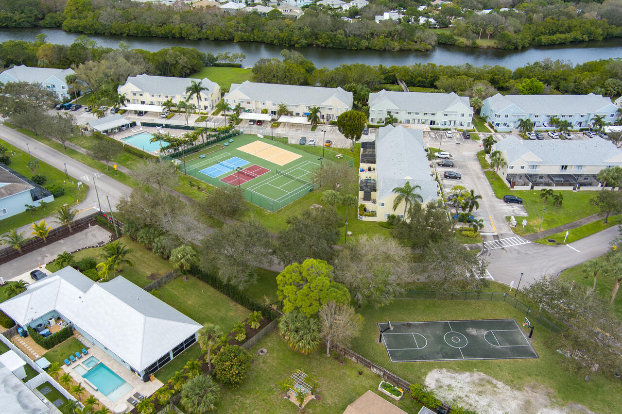 6262 Riverwalk Lane 5