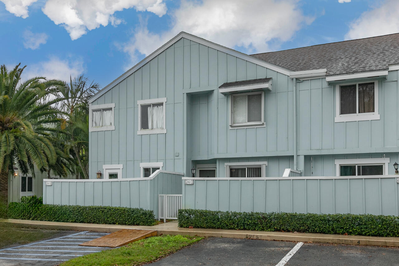 6262 Riverwalk Lane 5
